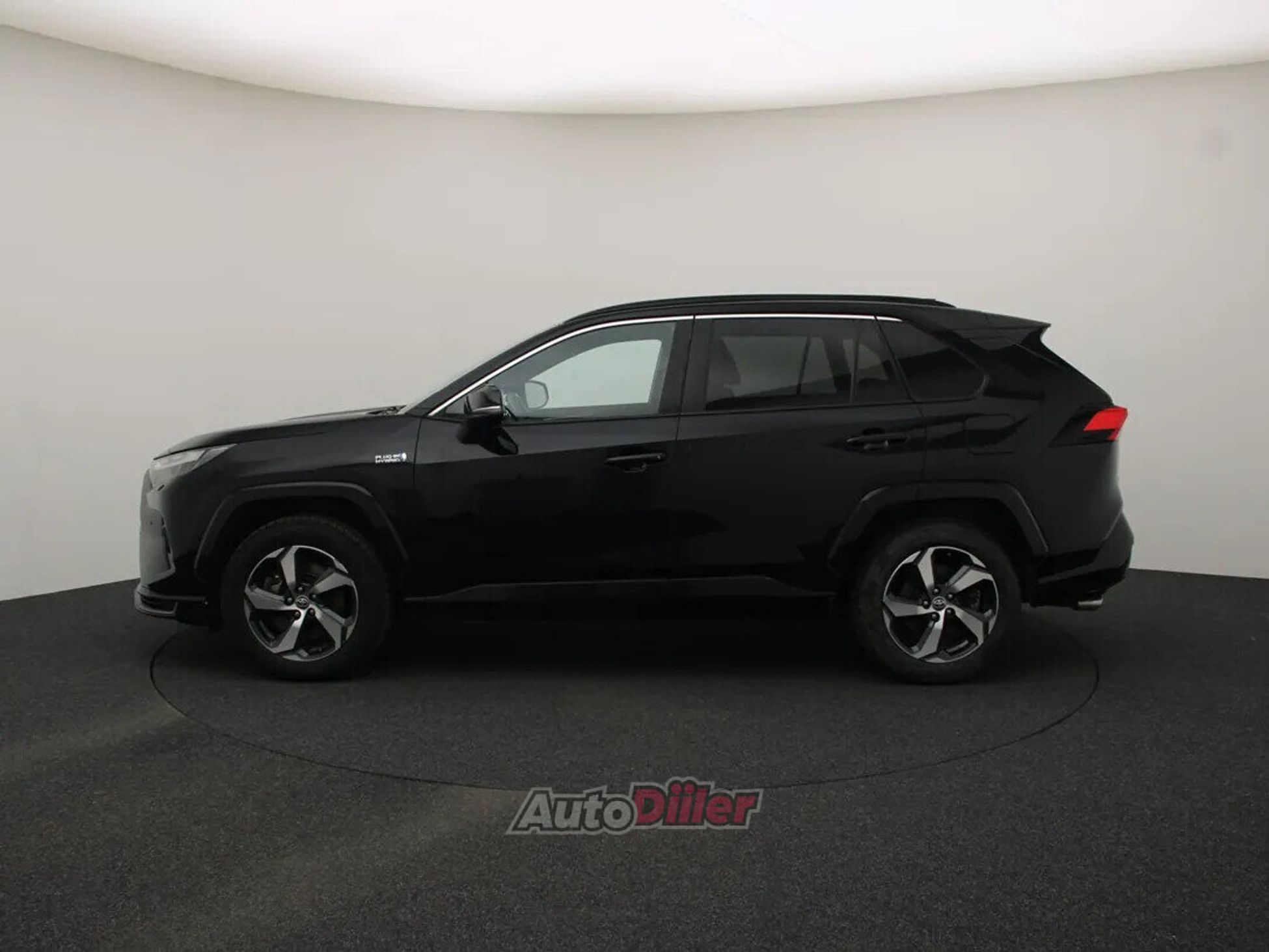 Toyota RAV4 Premium 2.5 225kW 2022, photo 6/10