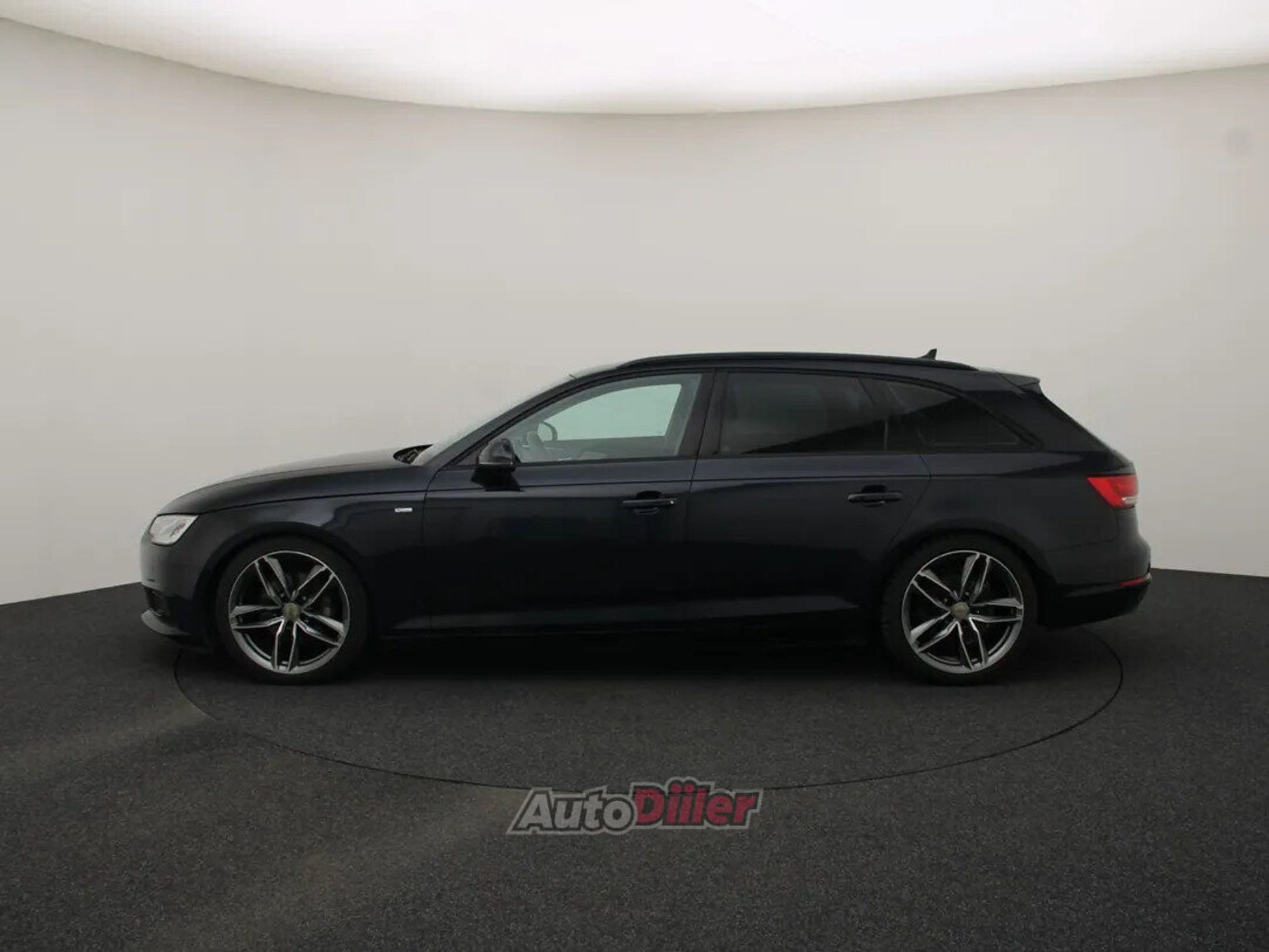 Audi A4 Quattro 2.0 140kW 2016, kuva 6/10