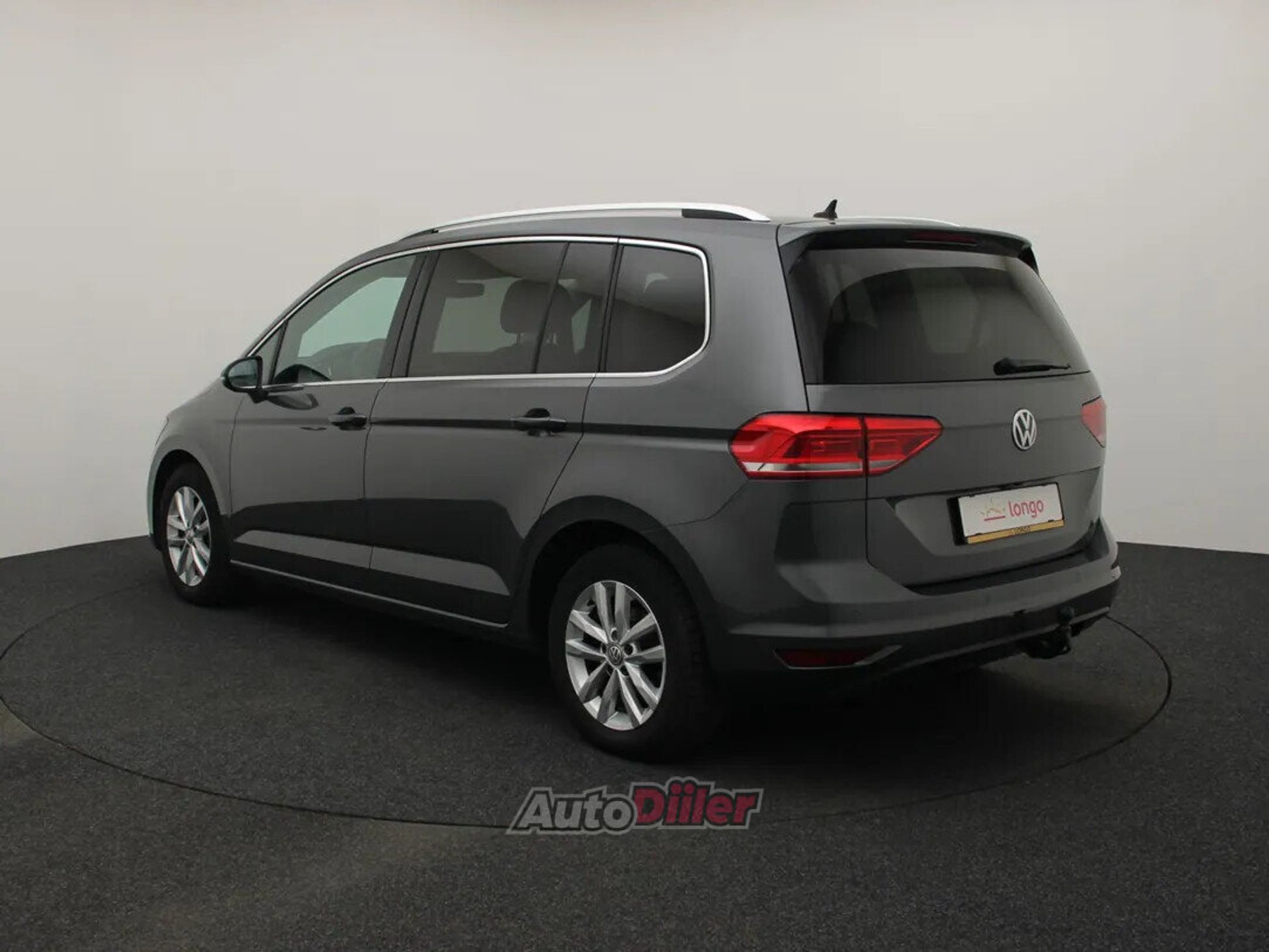 Volkswagen Touran Highline 1.6 85kW 2018, photo 7/10