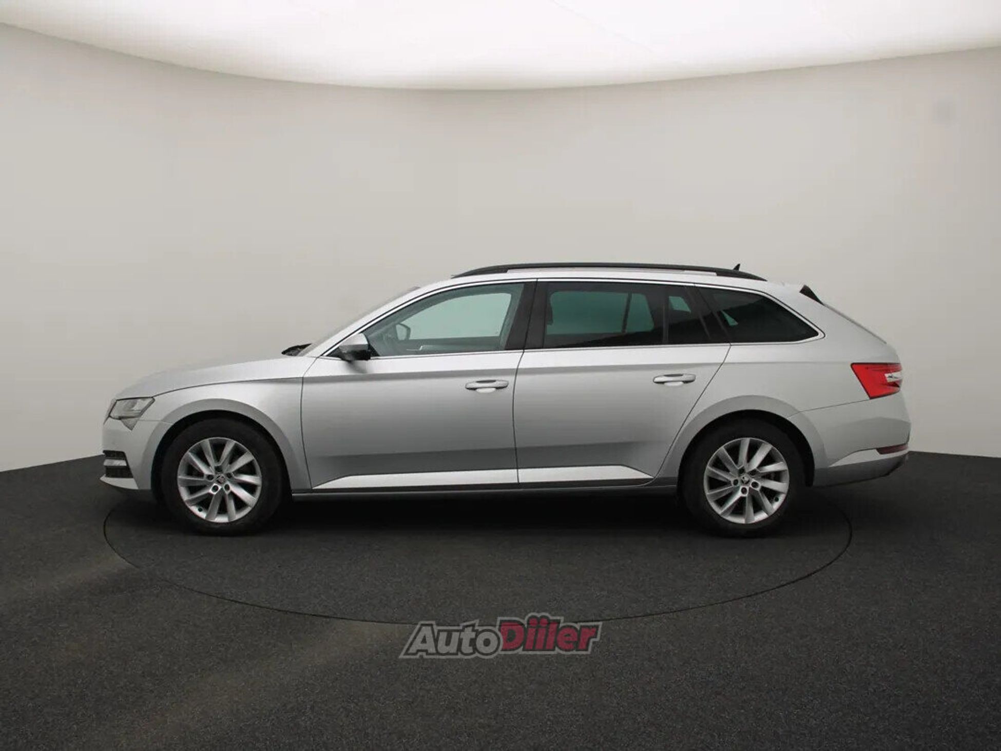 Skoda Superb Clever 2.0 110kW 2022, kuva 6/10