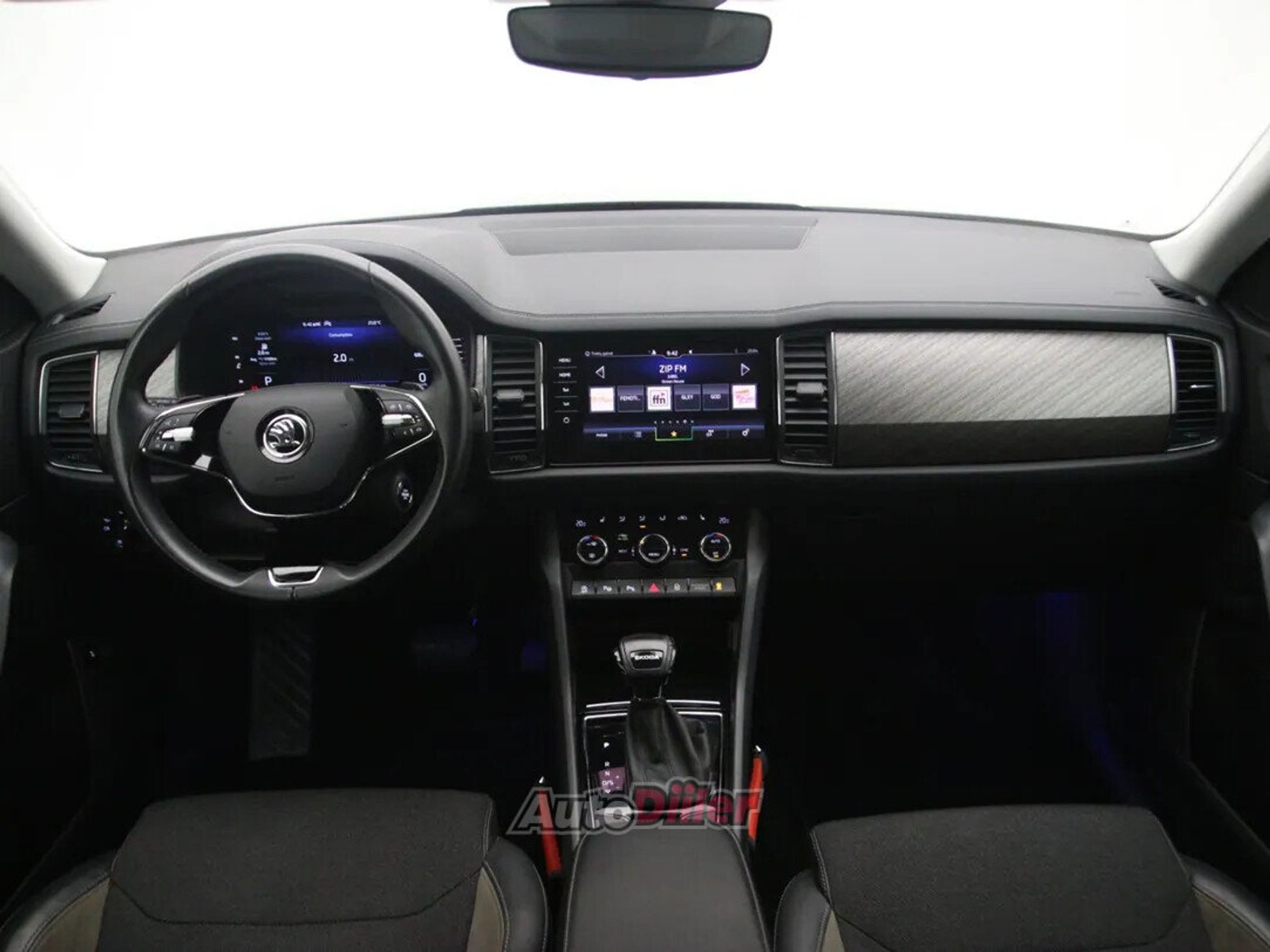 Skoda Kodiaq 2022, photo 2/10