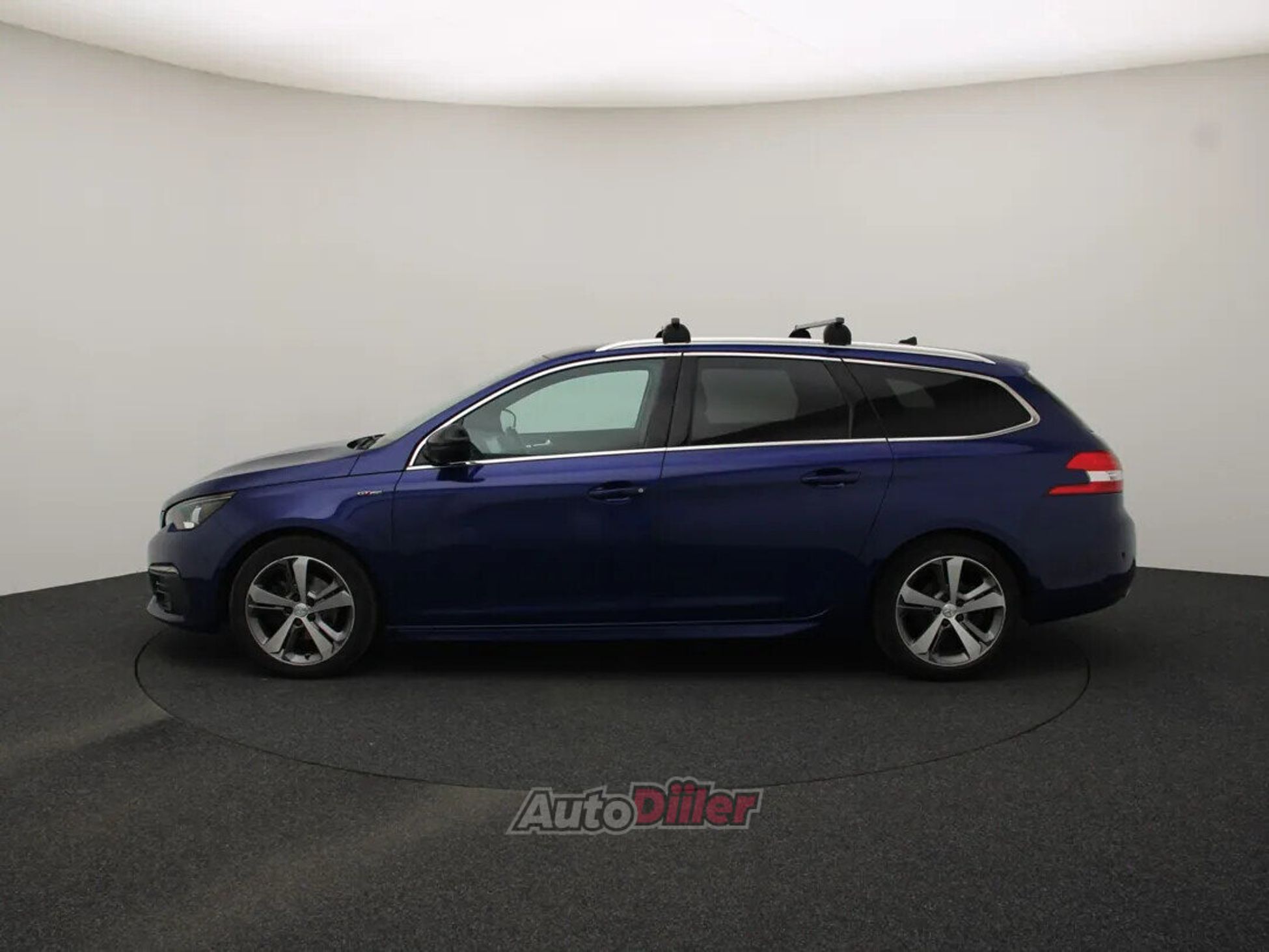 Peugeot 308 GT Line 1.5 96kW 2020, photo 6/10