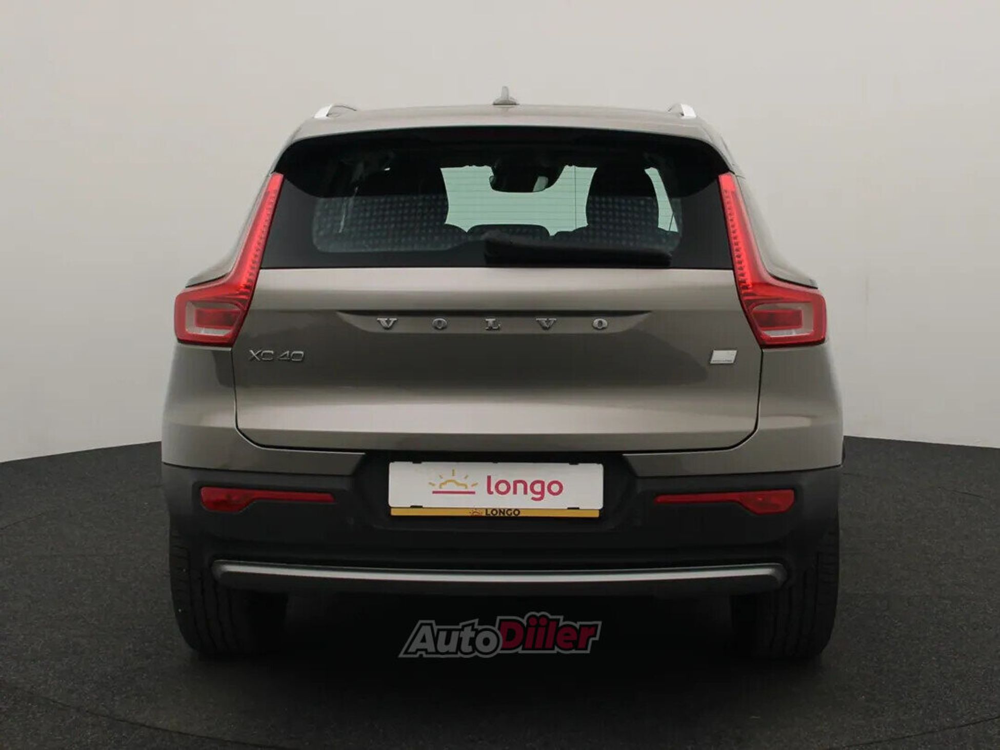 Volvo XC40 Inscription 1.5 155kW 2021, photo 5/10