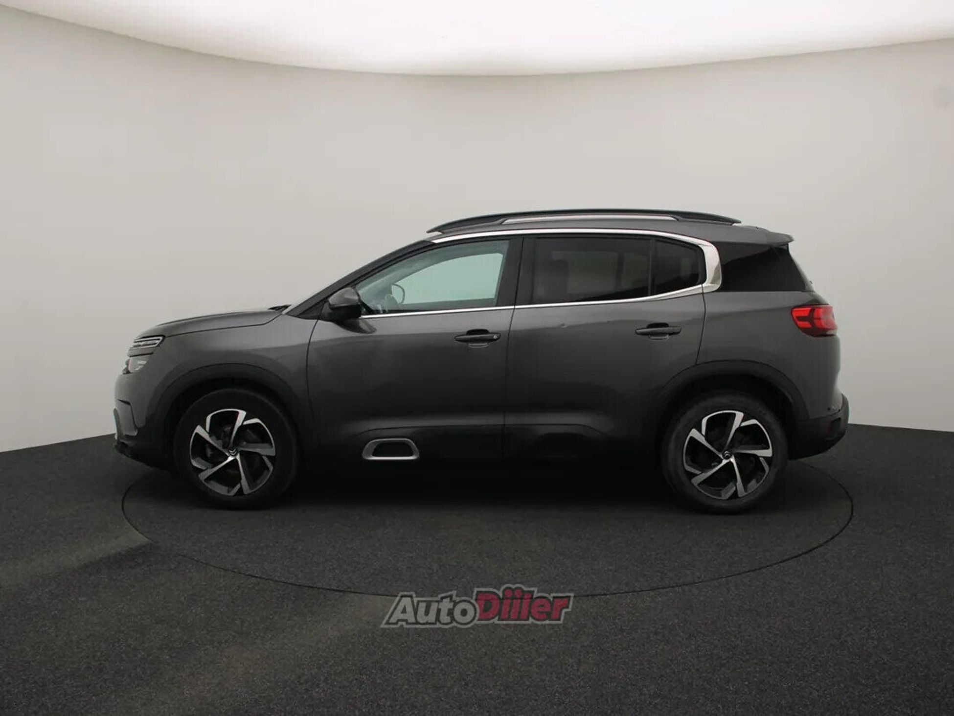 Citroen C5 Aircross Feel 1.5 96kW 2021, photo 6/10