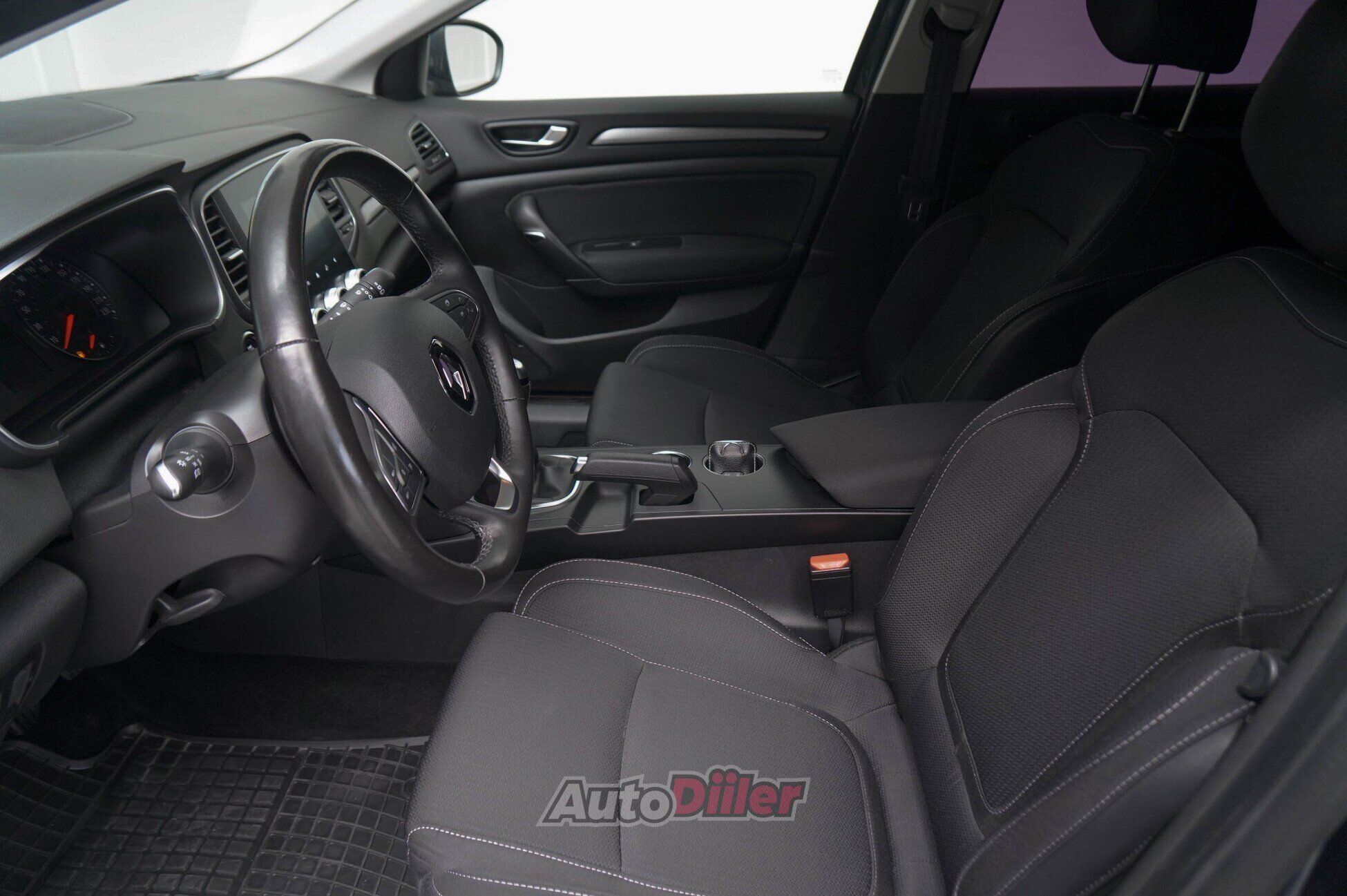 Renault Megane 2023, kuva 7/10