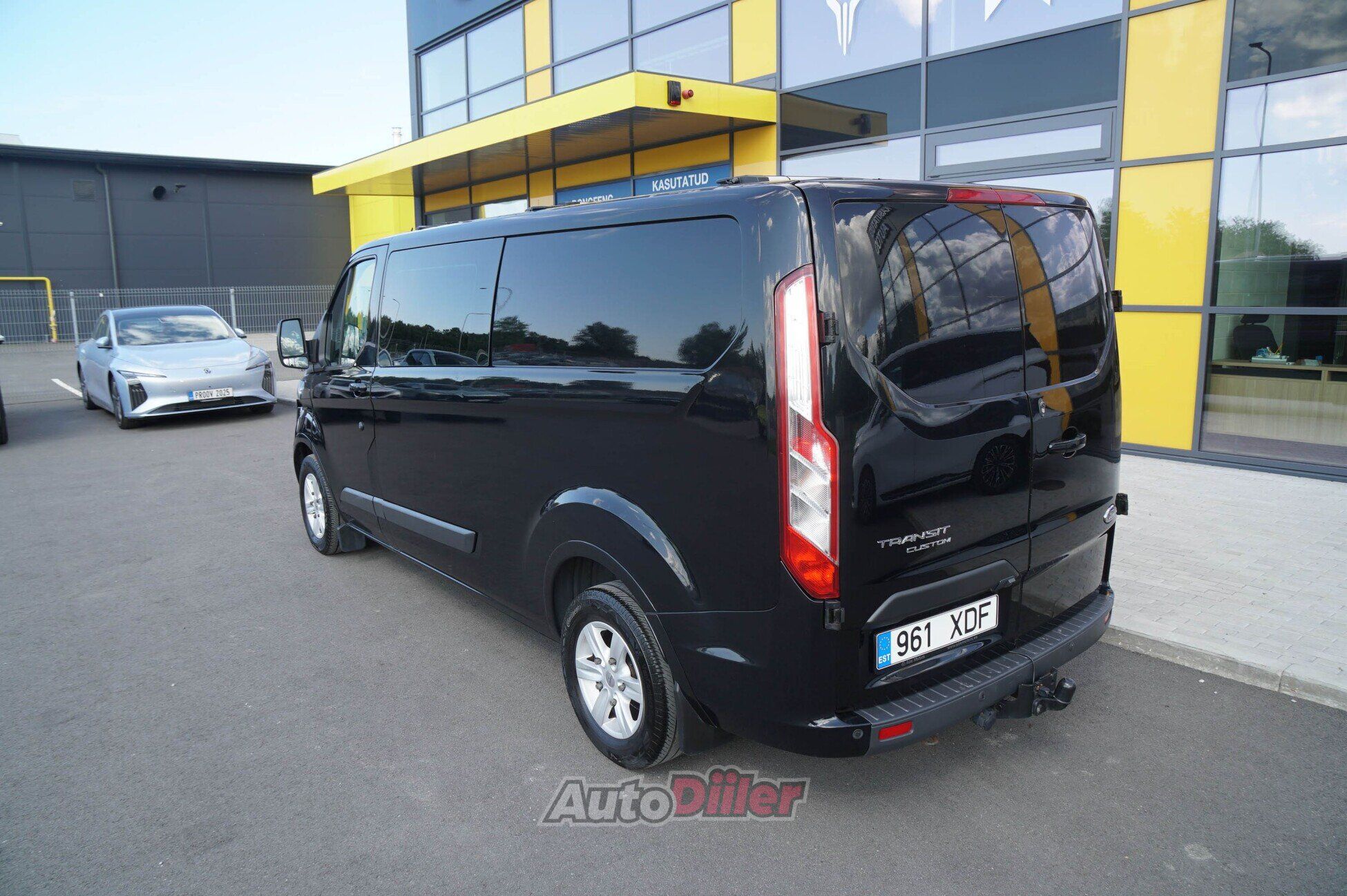 Ford Transit Custom 2017, kuva 4/10