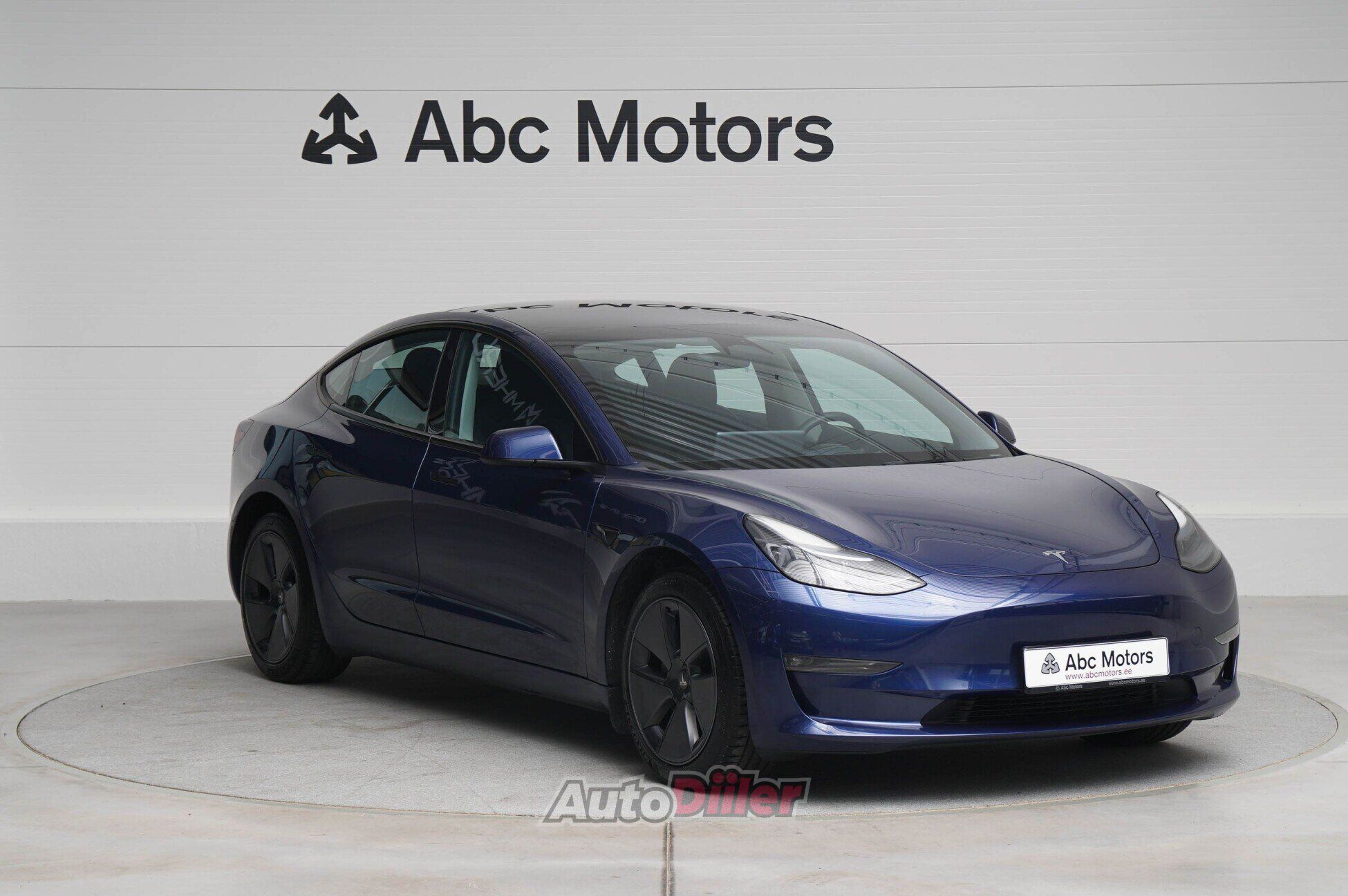 Tesla Model 3 2023, photo 3/10