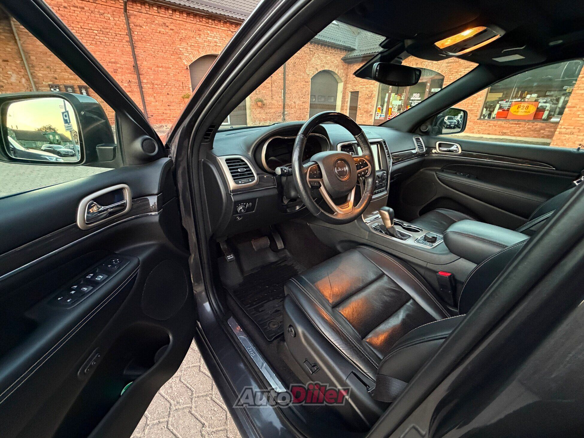 Jeep Grand Cherokee 3.0 184kW 2017, photo 7/10