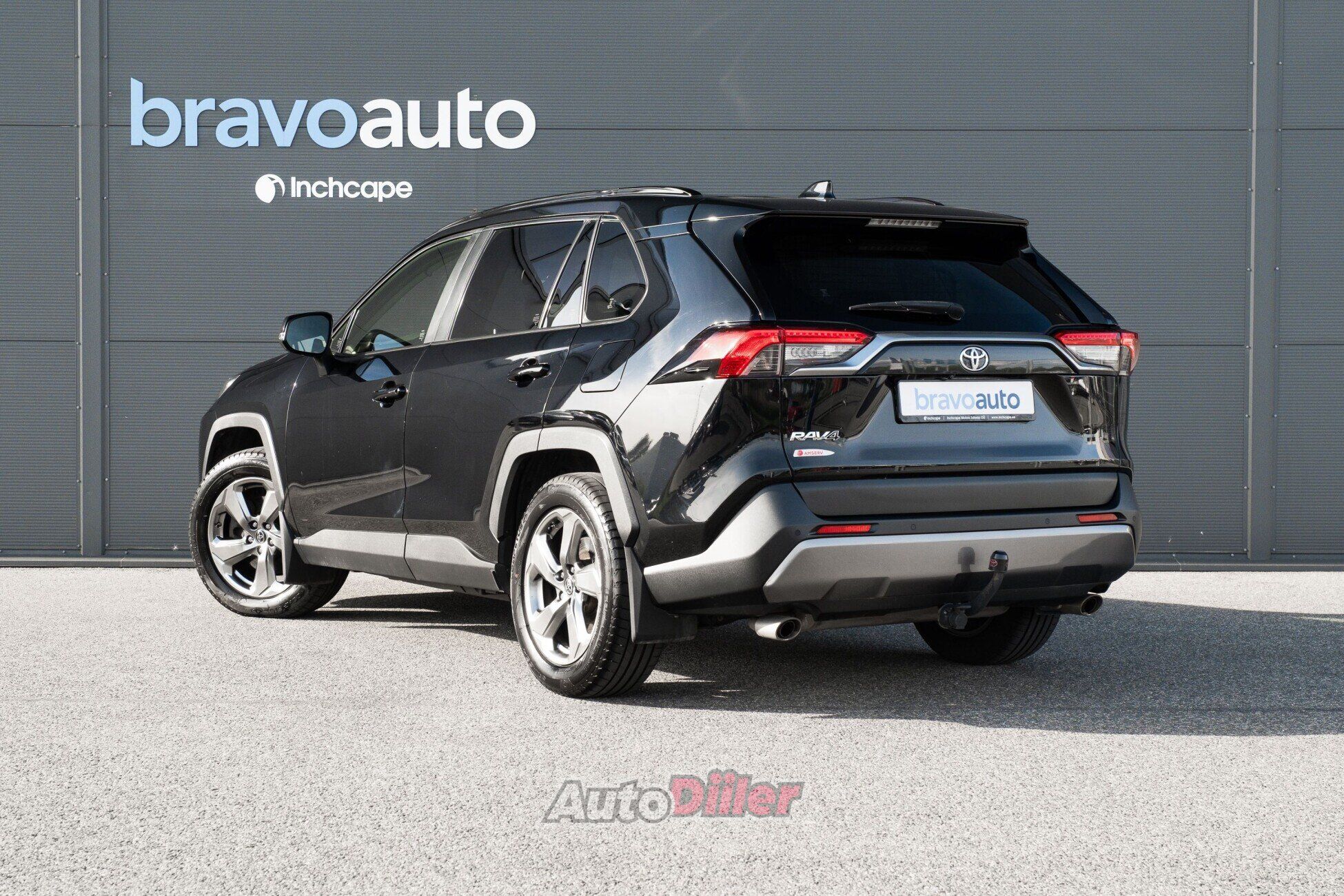 Toyota RAV4 2019, photo 6/10