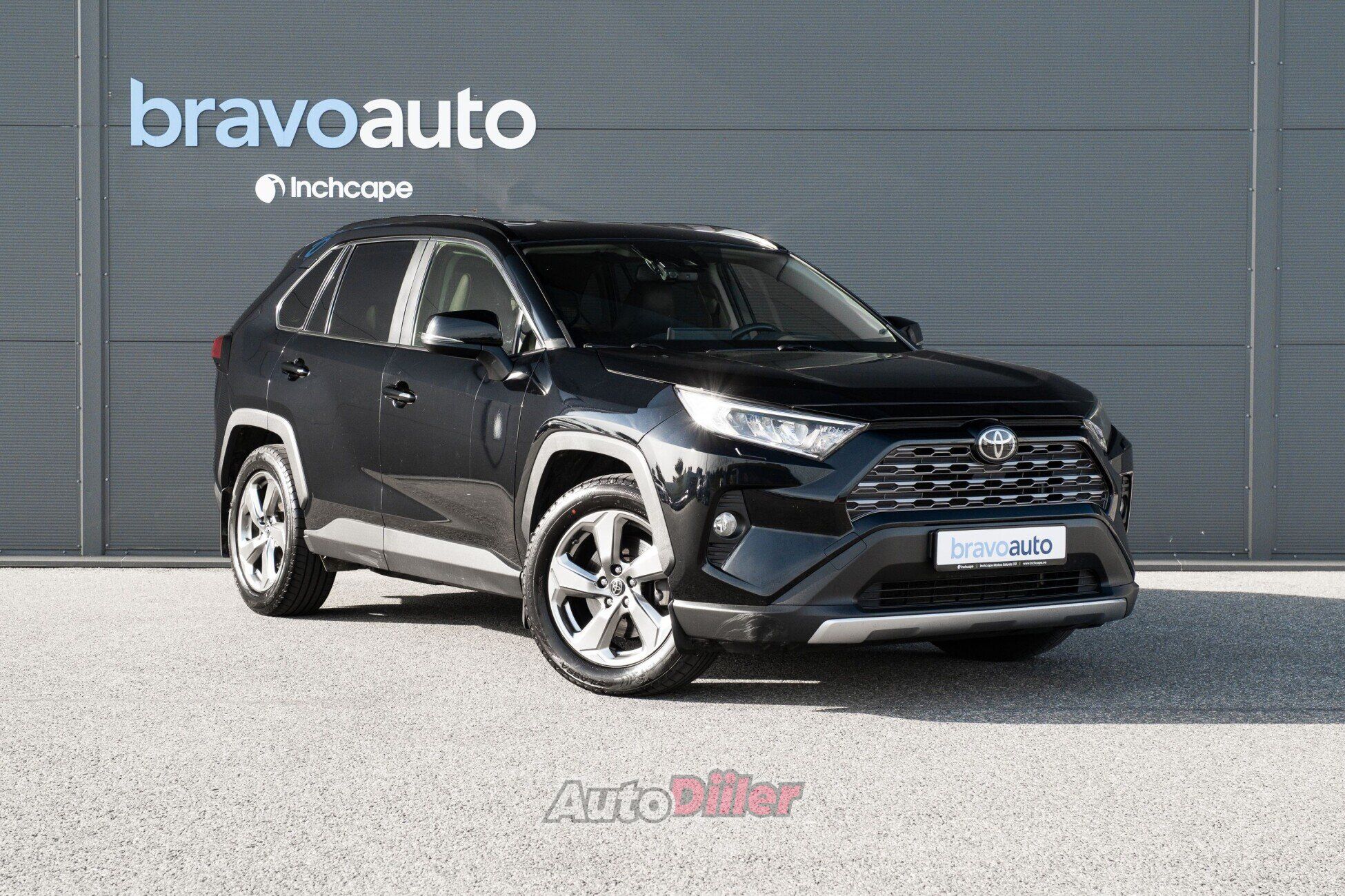 Toyota RAV4 2019, photo 3/10