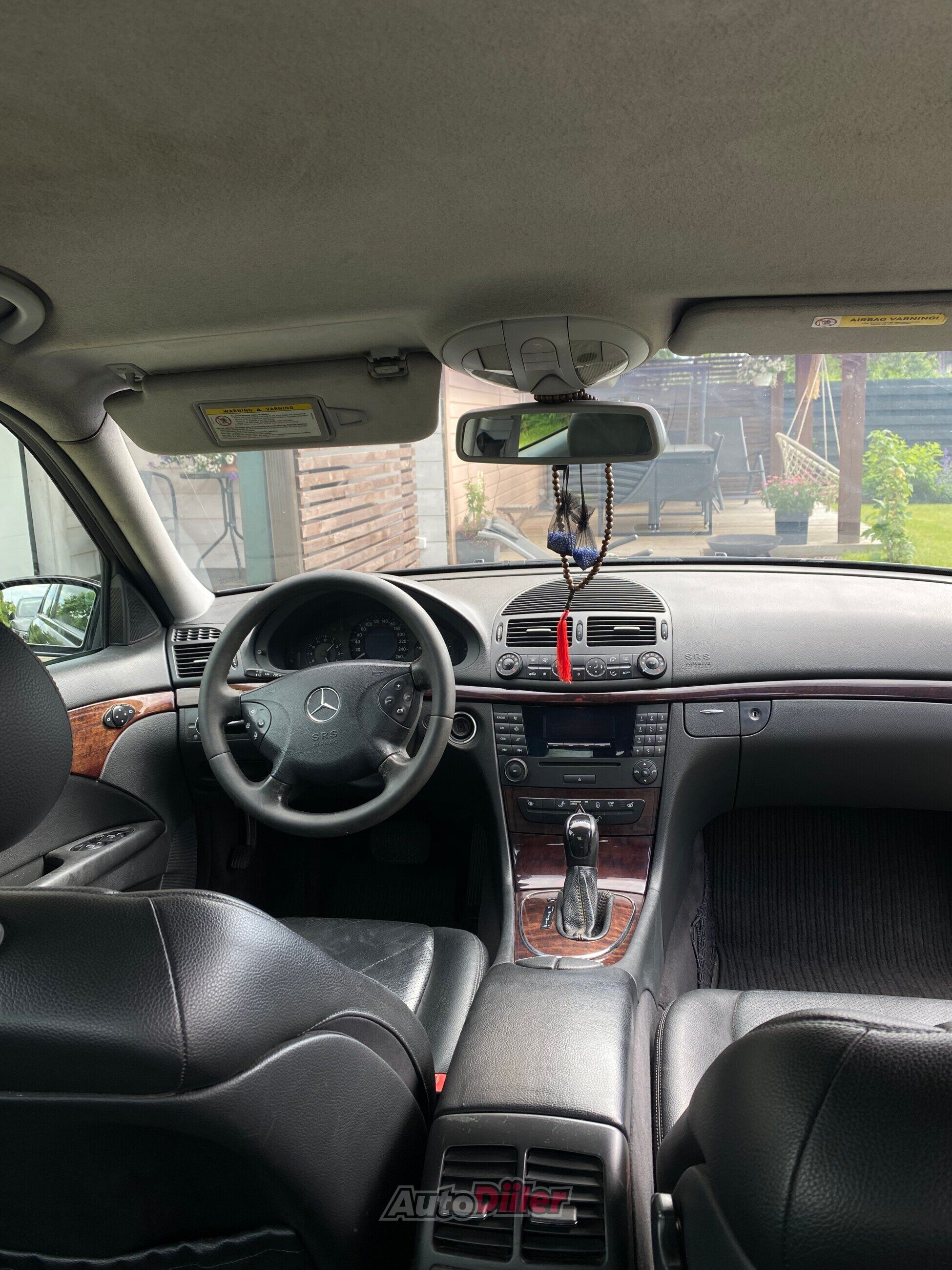 Mercedes-Benz E 220 2.1 110kW 2004, kuva 7/10