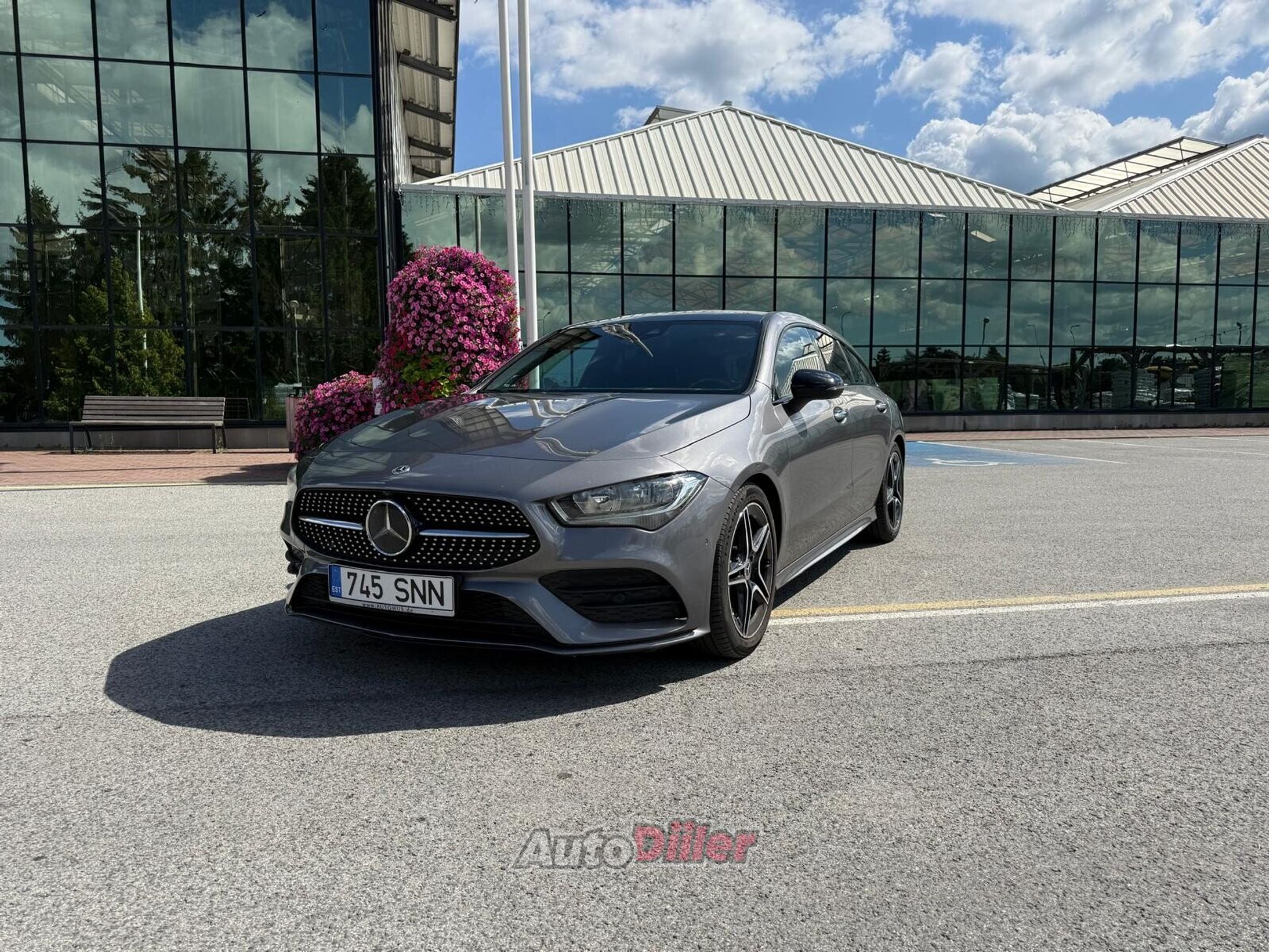 Mercedes-Benz CLA 220
