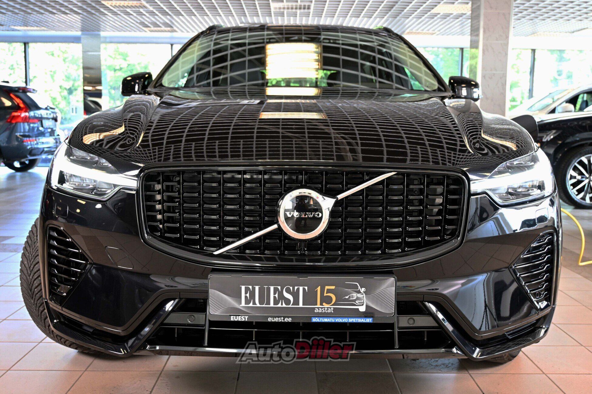 Volvo XC60 2025, photo 5/10