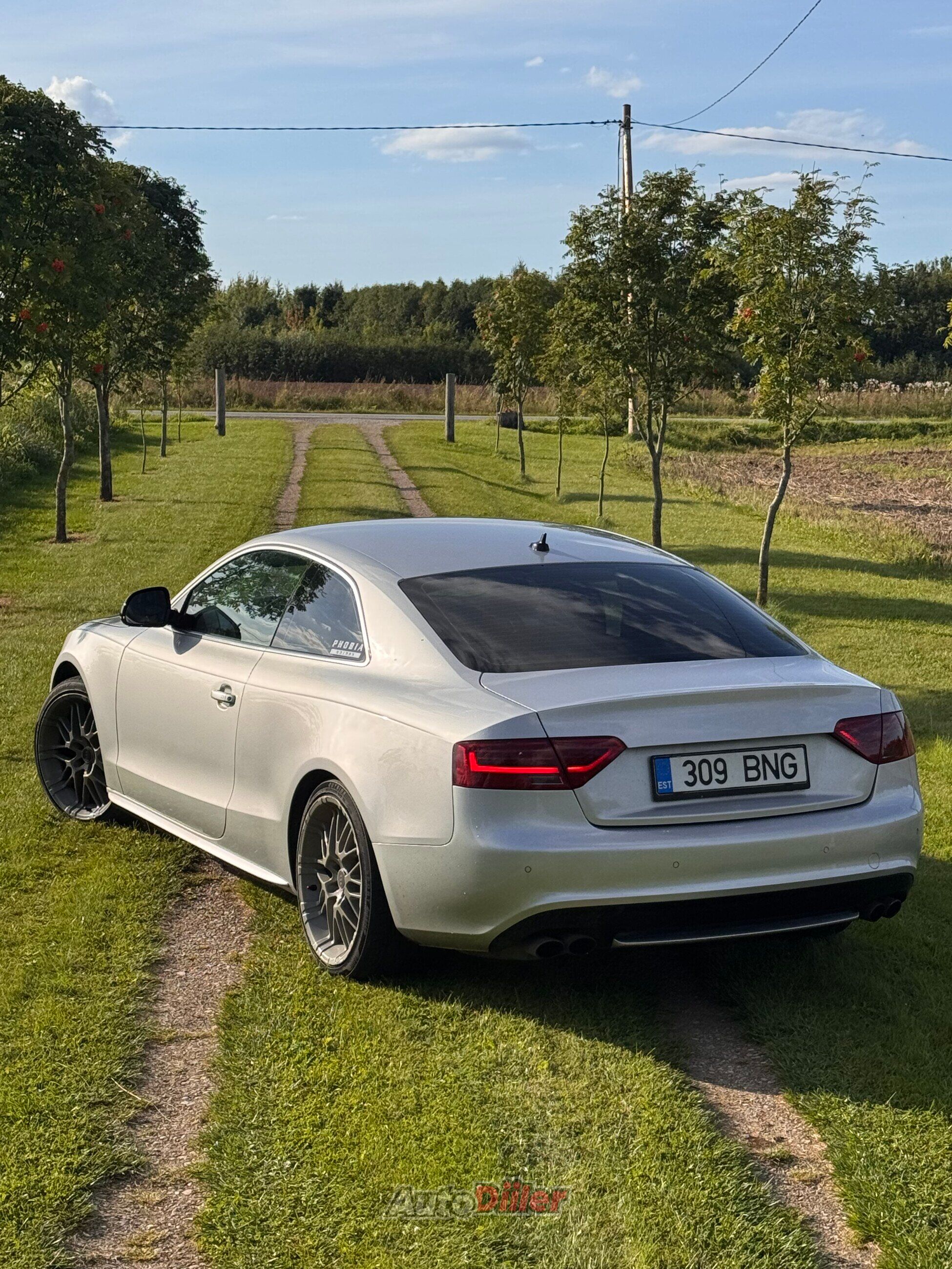 Audi A5 S-line 2.7 140kW 2008, photo 2/10