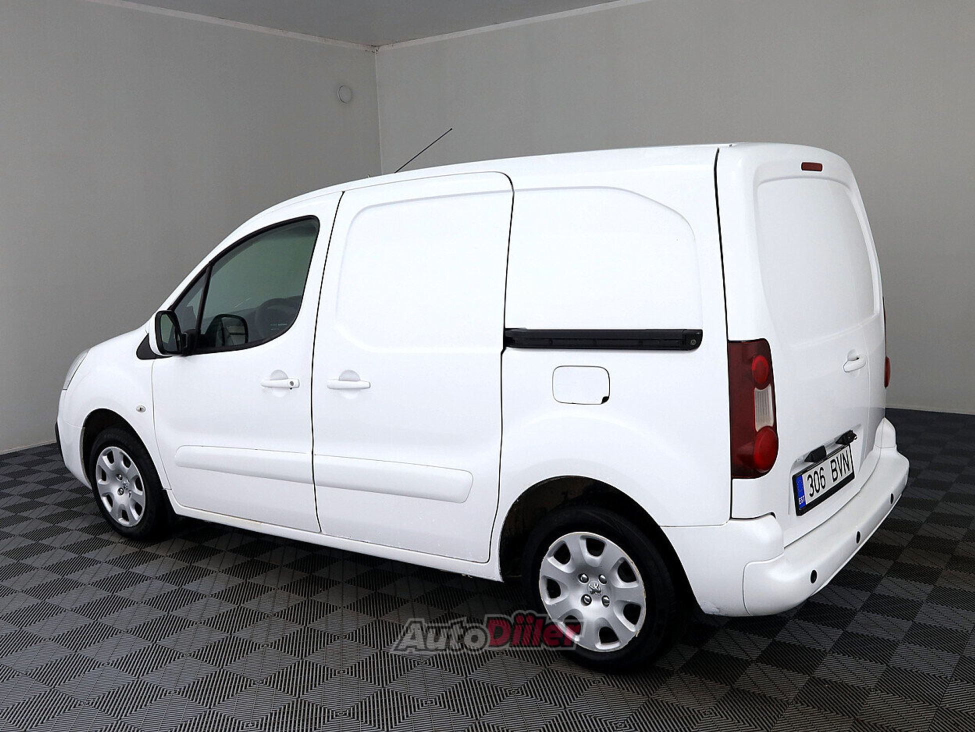 Peugeot Partner 1.6 73kW 2017, kuva 4/9