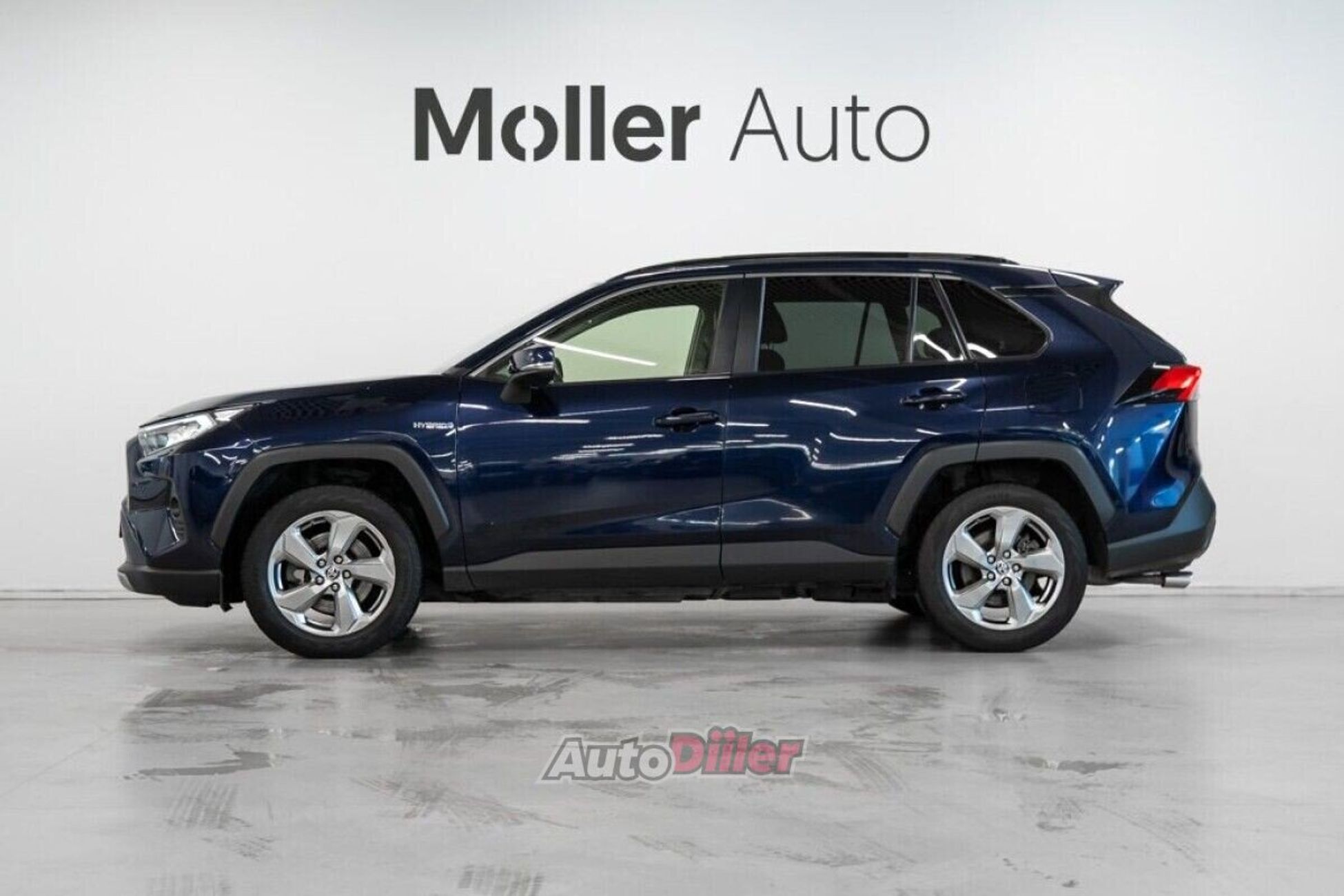 Toyota RAV4 2.5 160kW 2020, kuva 2/10