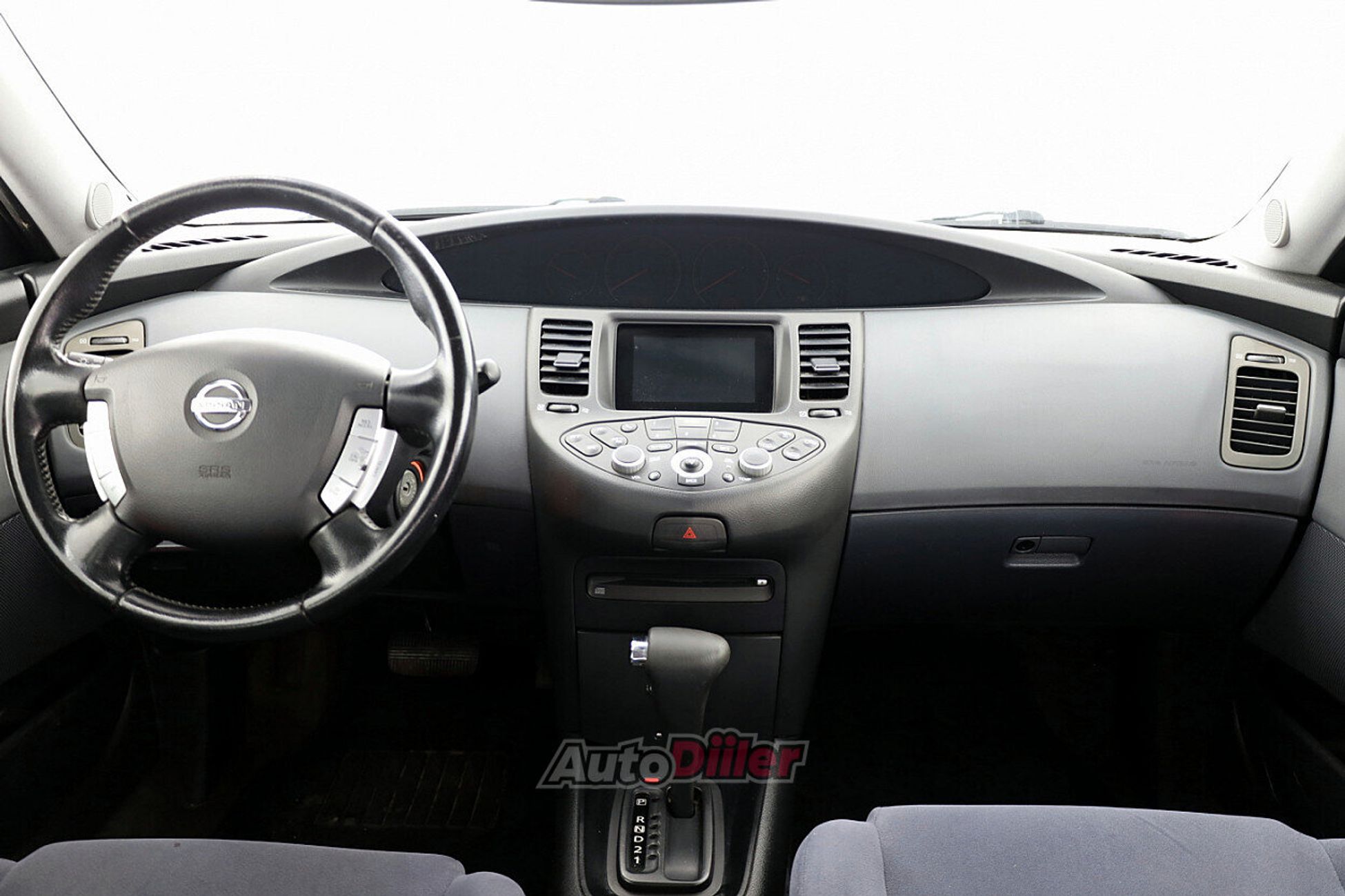 Nissan Primera 1.8 85kW 2004, kuva 5/8