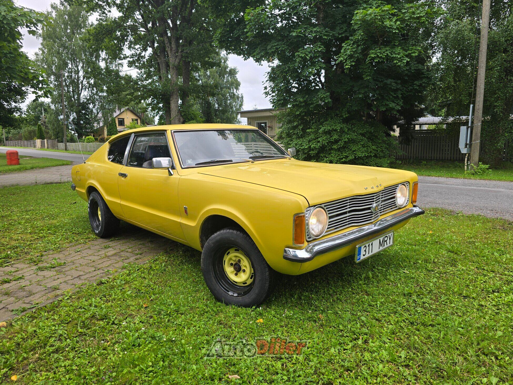 Ford Taunus XL Coupe 1.6 52kW 1973, photo 2/10