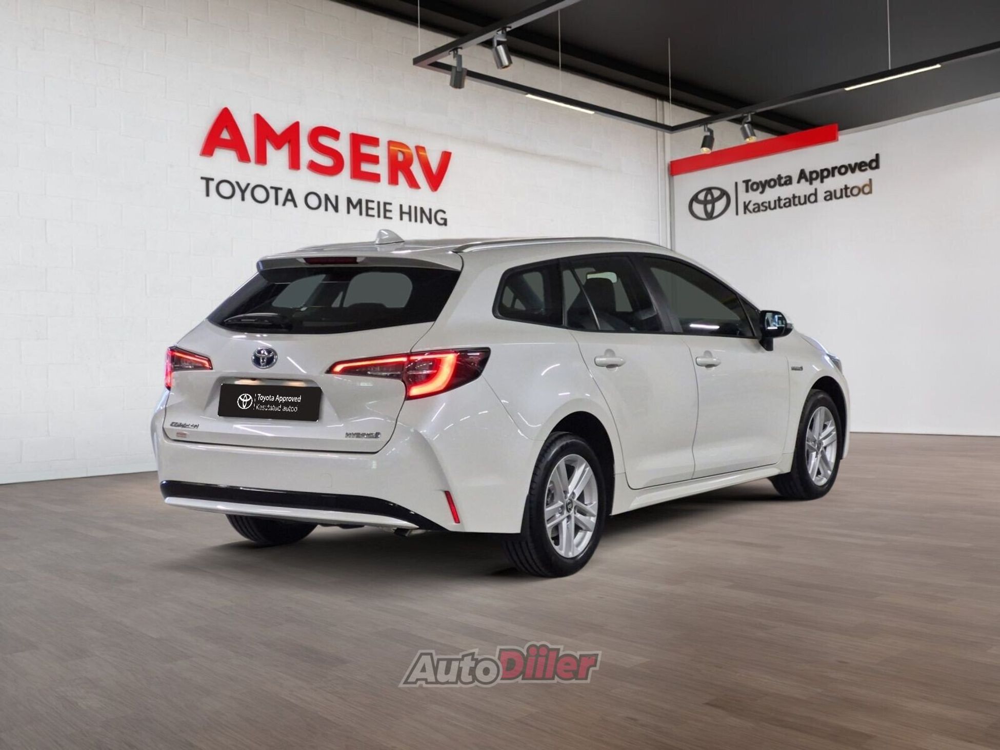 Toyota Corolla 2021, photo 2/10
