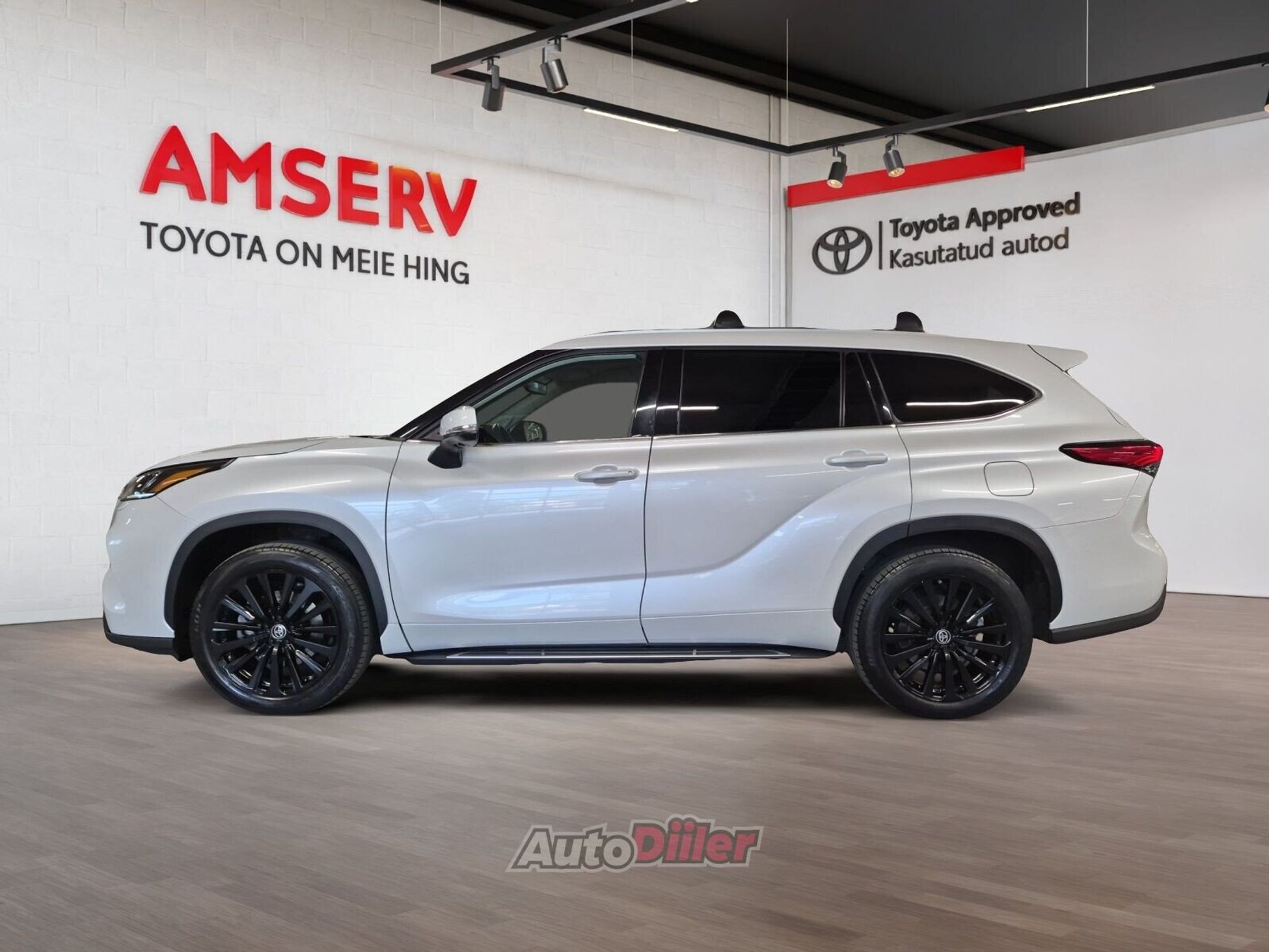 Toyota Highlander 2024, photo 3/10