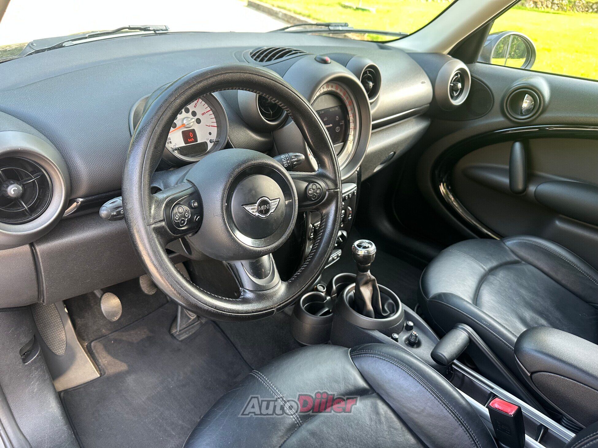 MINI Cooper D 1.6 82kW 2010, photo 6/10