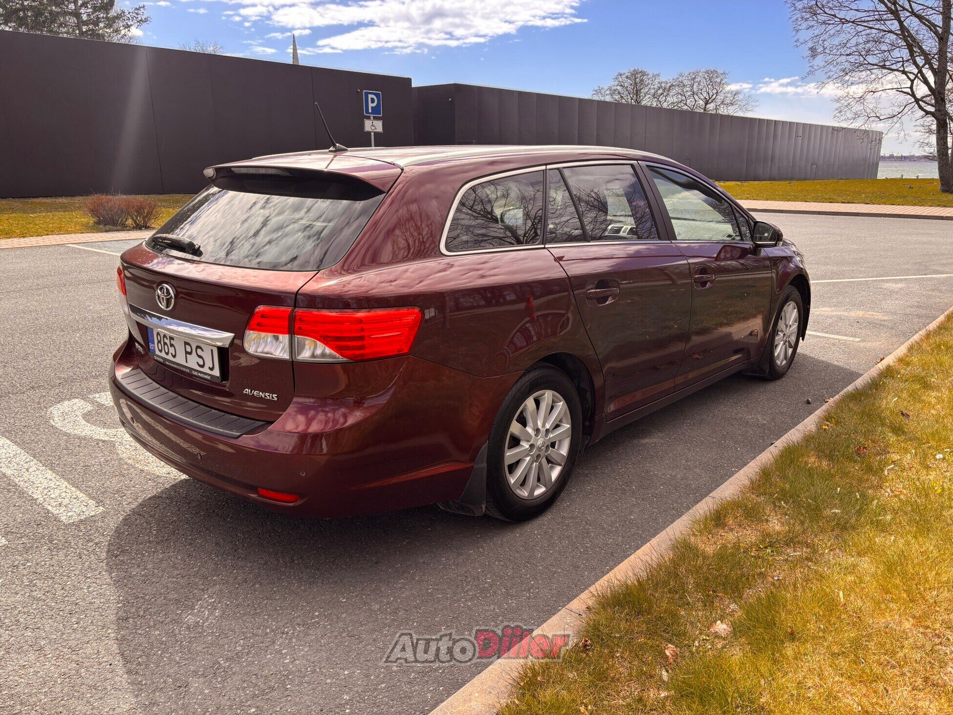 Toyota Avensis Linea Sol 2.0 112kW 2013, photo 5/10