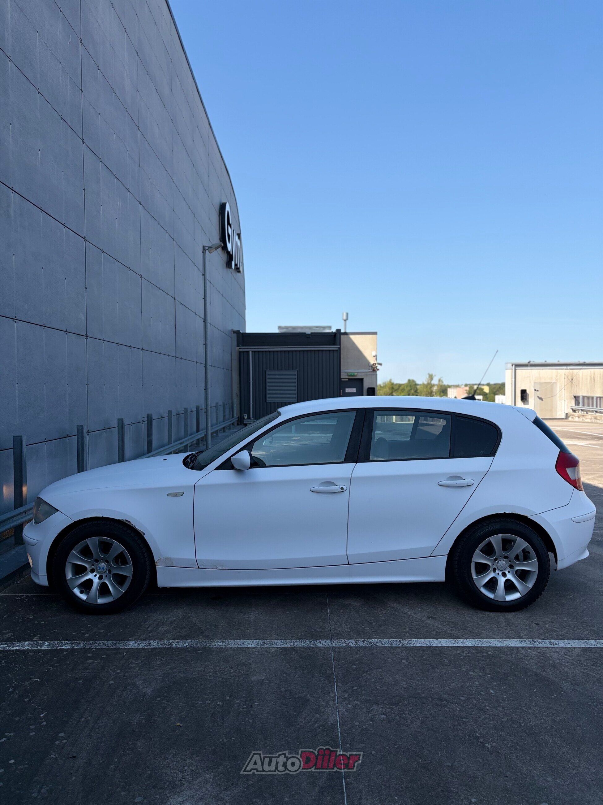 BMW 120 2.0 120kW 2004, kuva 7/10
