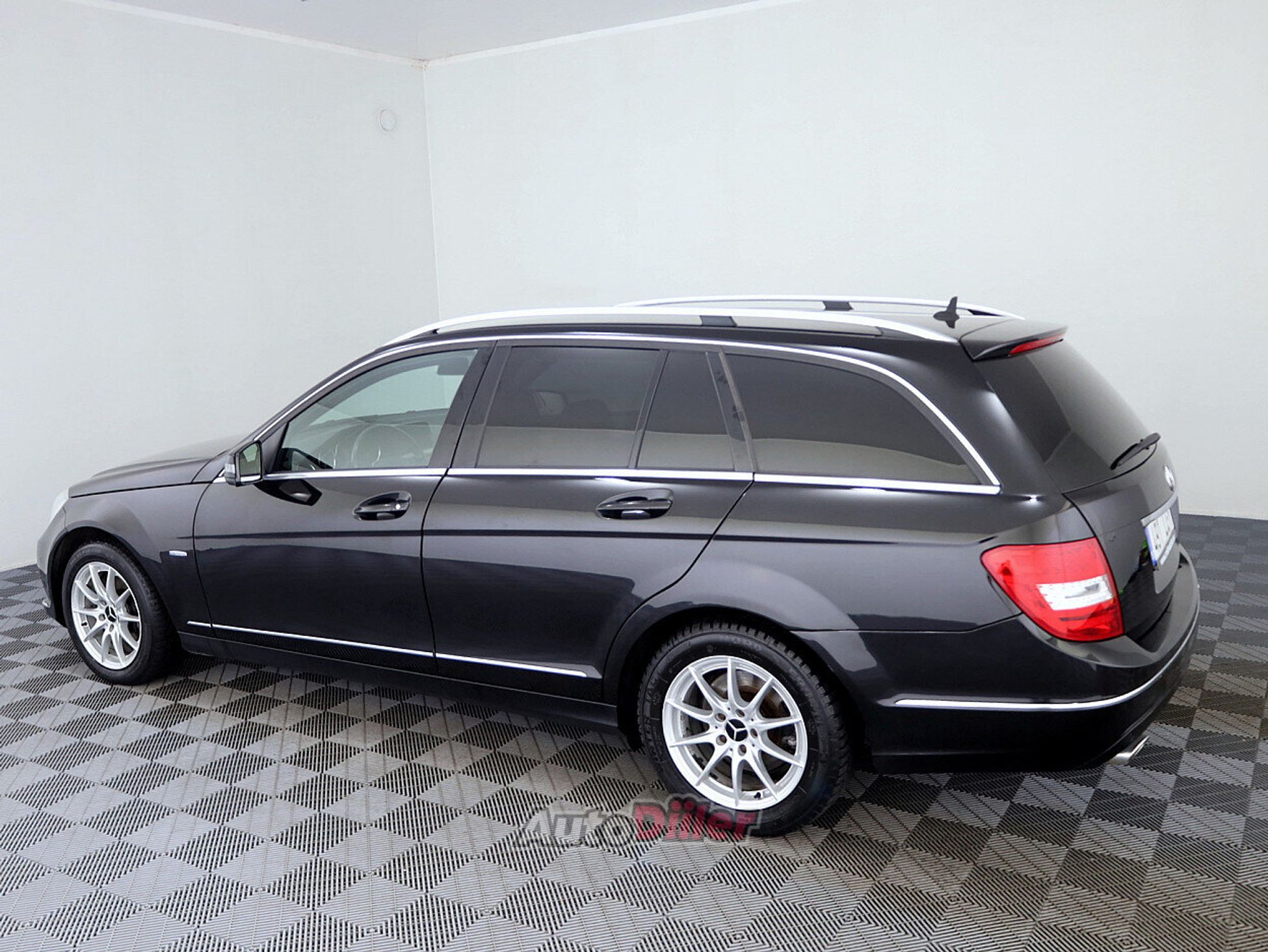 Mercedes-Benz C 220 2.1 125kW 2011, photo 4/7