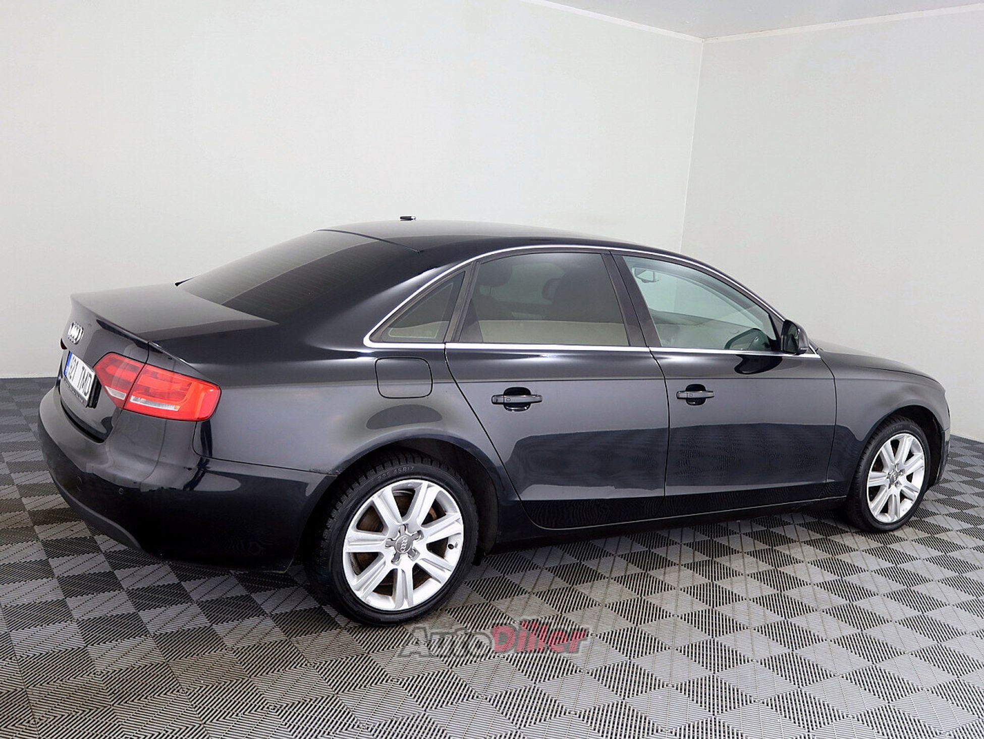 Audi A4 1.8 118kW 2008, kuva 3/7