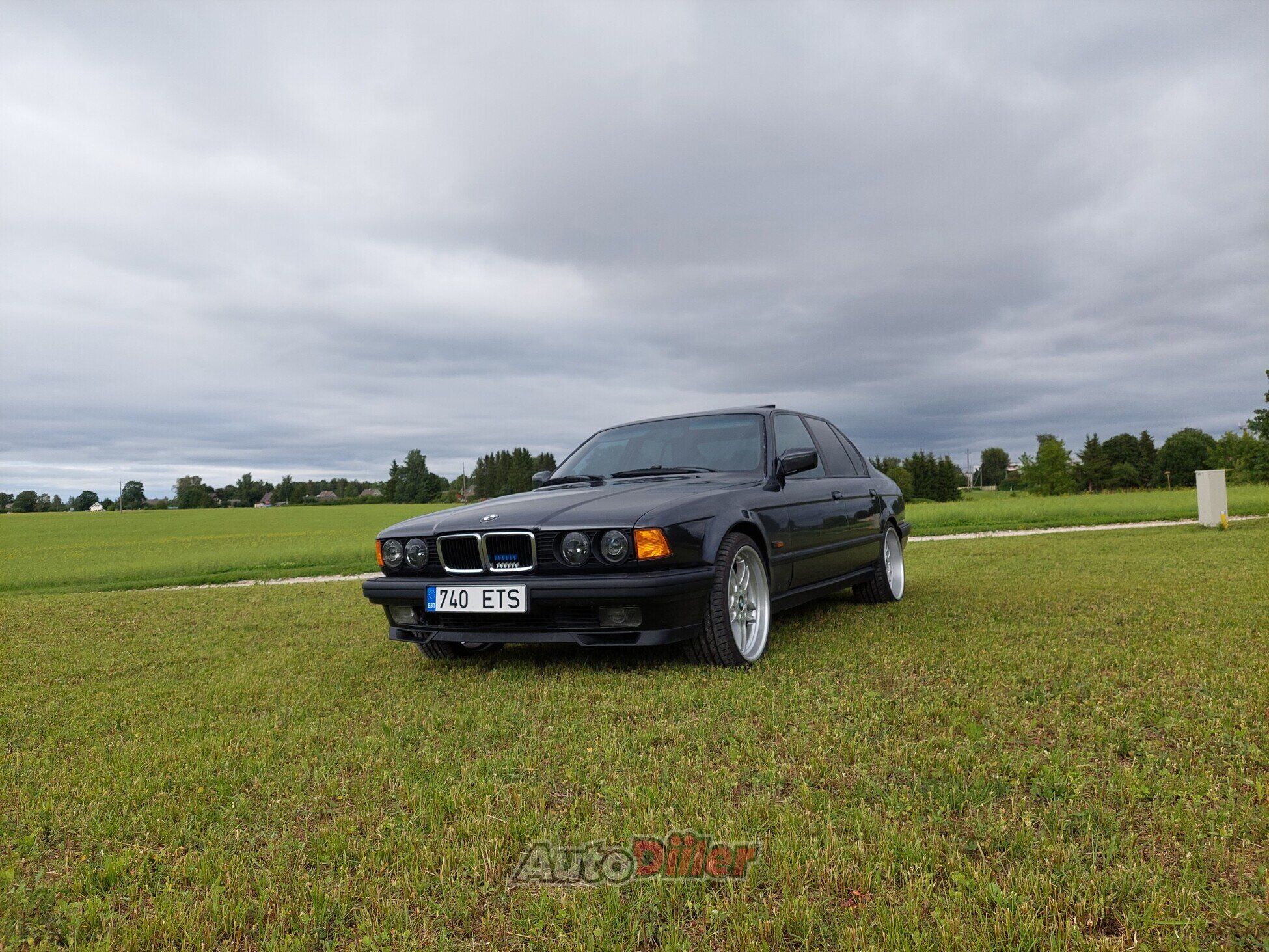 BMW 740