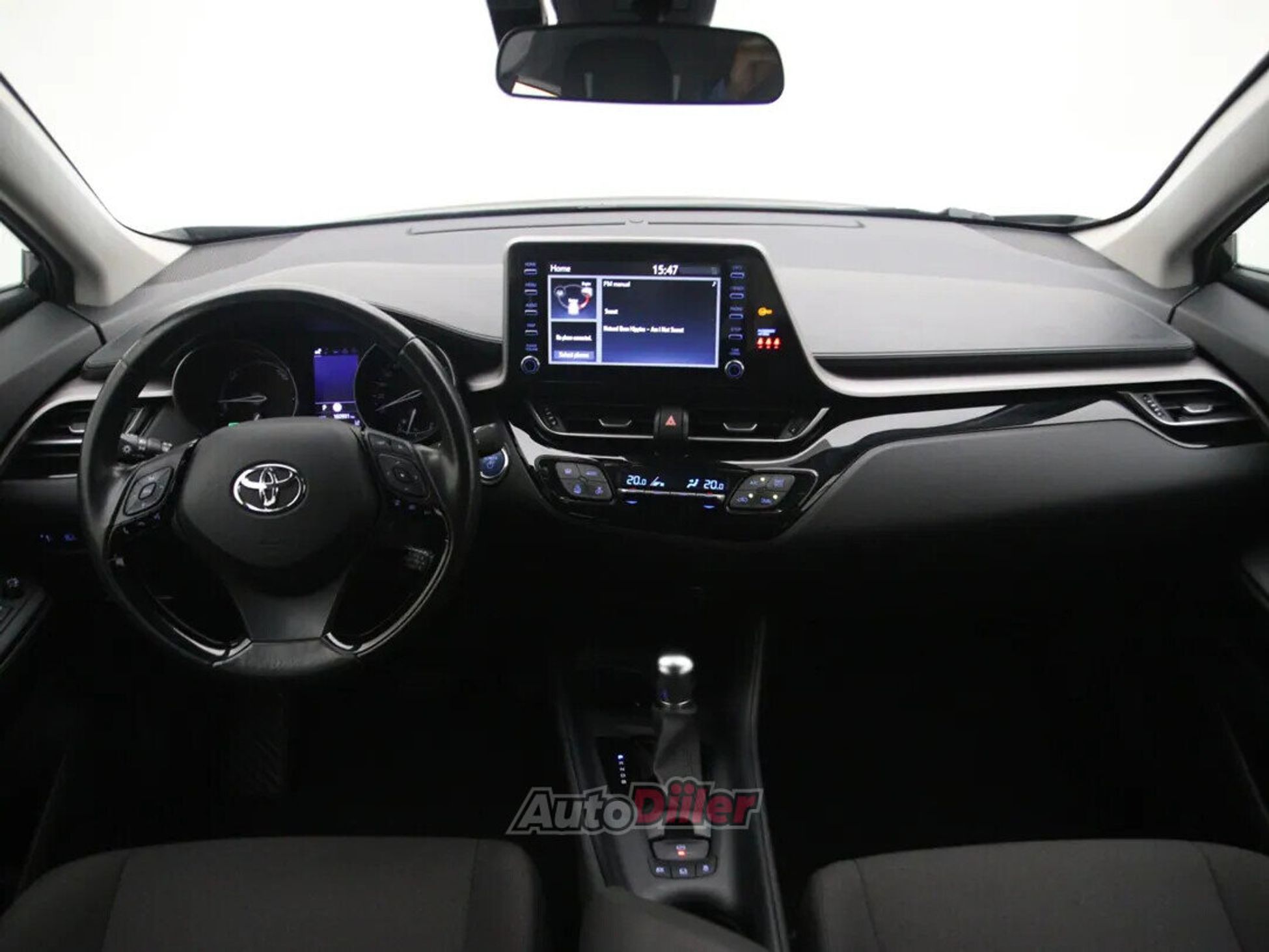 Toyota C-HR Active 1.8 72kW 2021, kuva 2/10