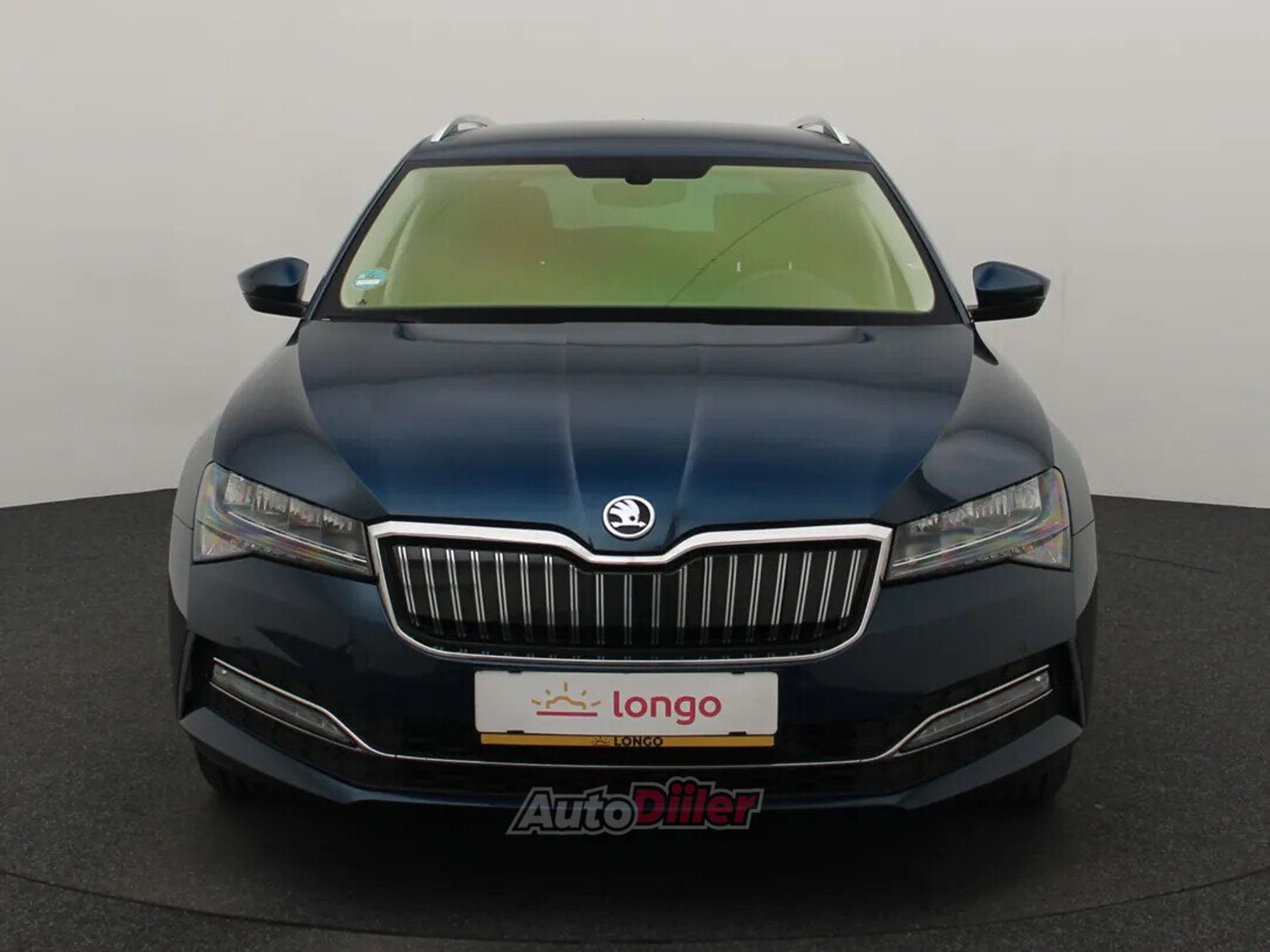 Skoda Superb Ambition 1.4 160kW 2021, kuva 3/10