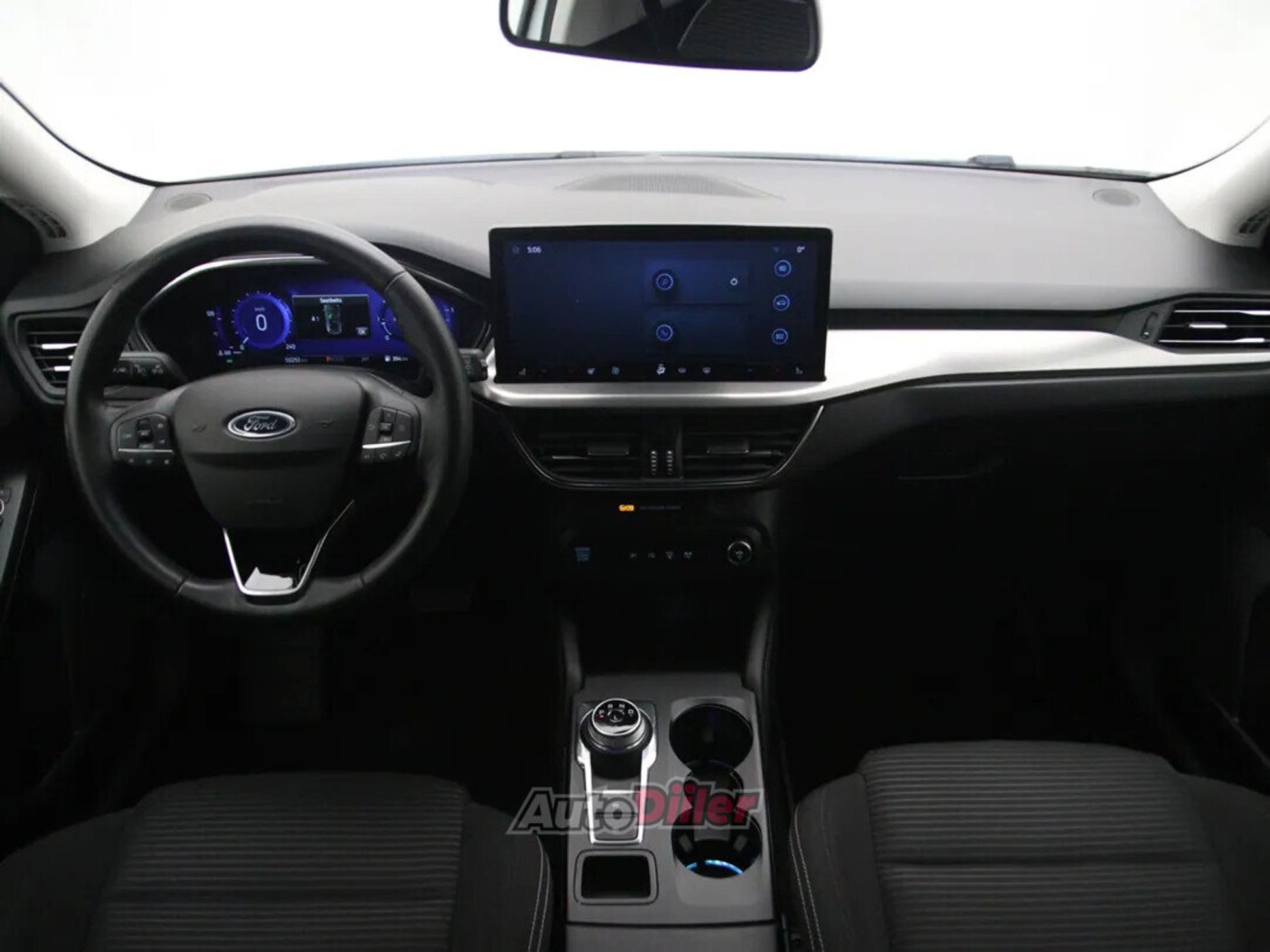 Ford Focus Titanium X 1.5 85kW 2023, kuva 2/10