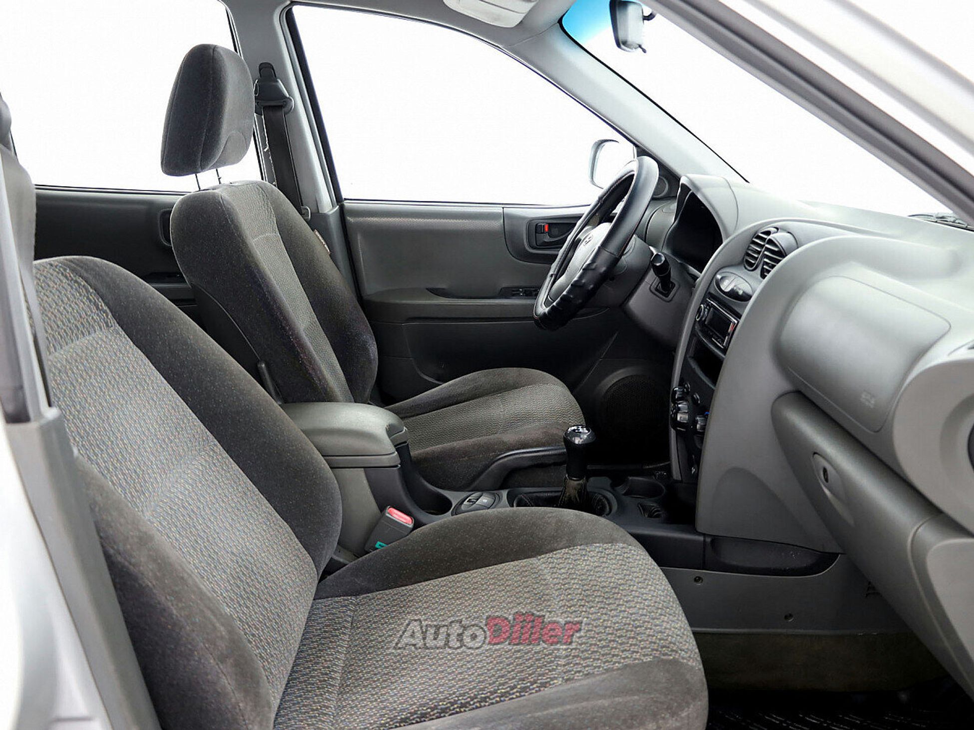 Hyundai Santa Fe 2.4 107kW 2001, photo 6/7