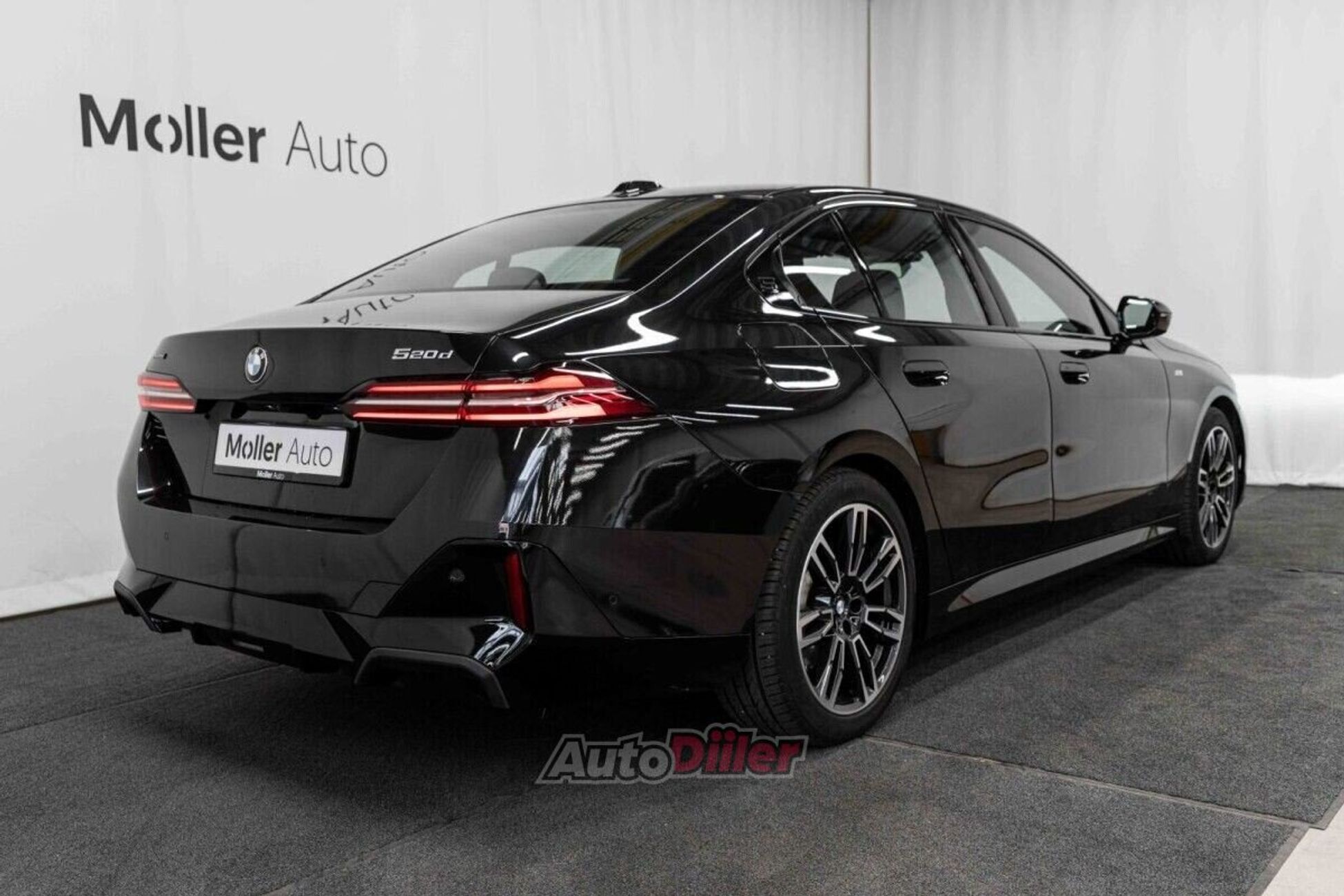 BMW 520 2.0 145kW 2024, photo 5/10