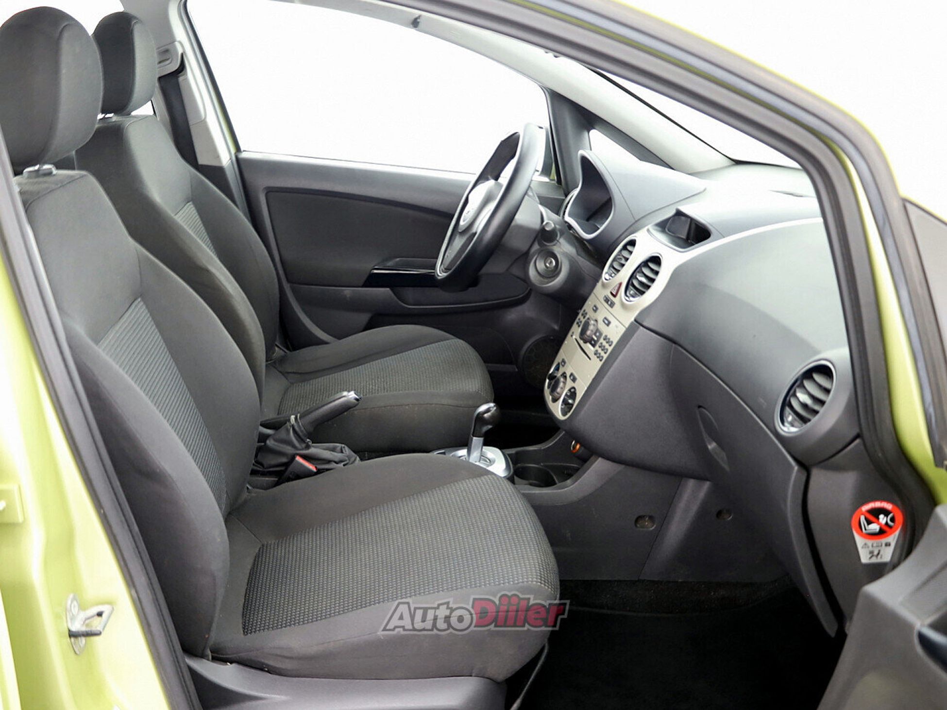 Opel Corsa 1.2 59kW 2007, photo 6/7