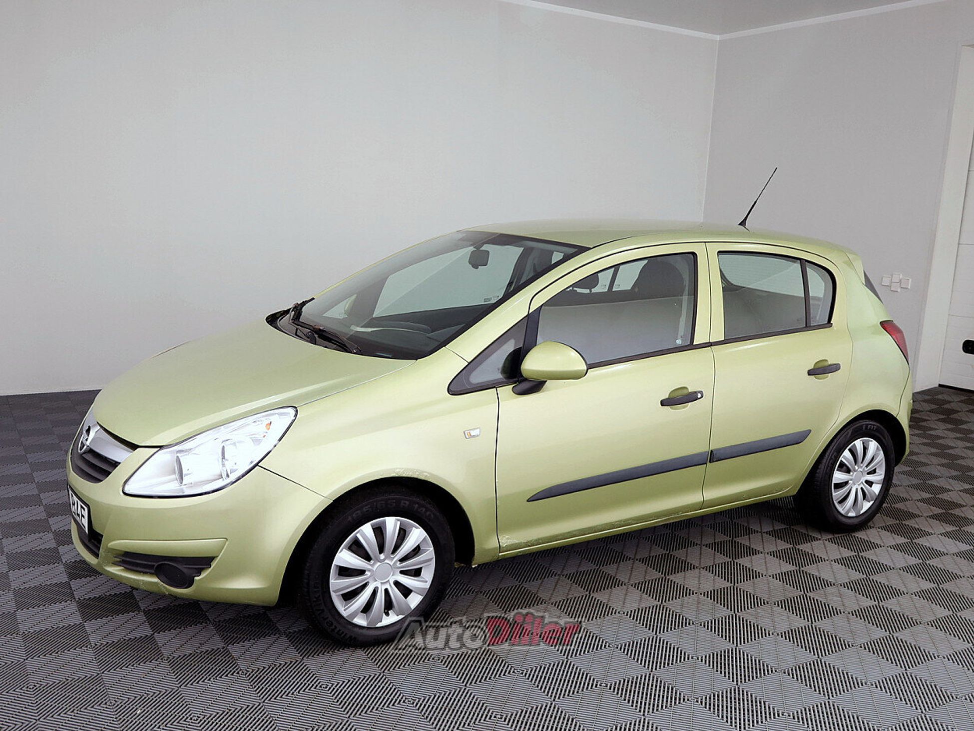 Opel Corsa 1.2 59kW 2007, photo 2/7
