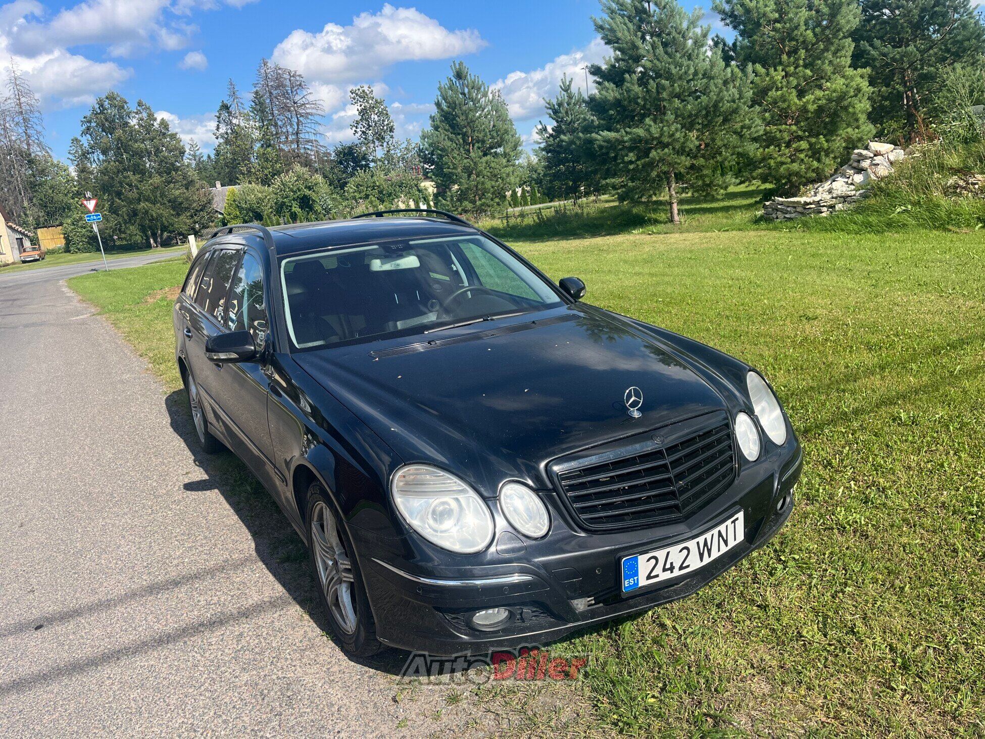 Mercedes-Benz E 320