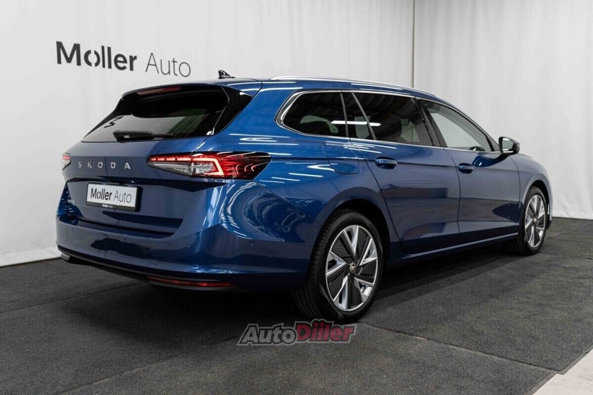 Skoda Superb 2.0 110kW 2024, kuva 5/10