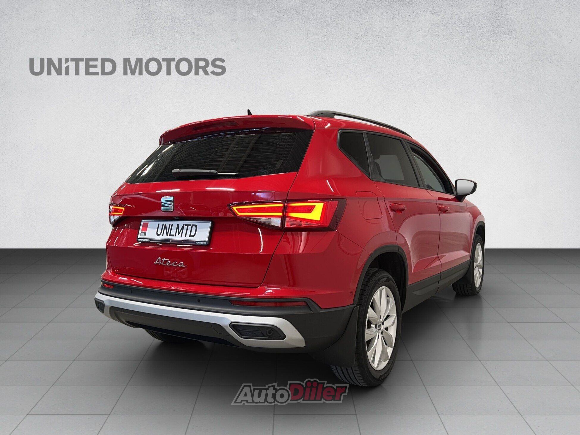 SEAT Ateca Petrol, Automatic 1.5 110kW 2023, photo 2/10