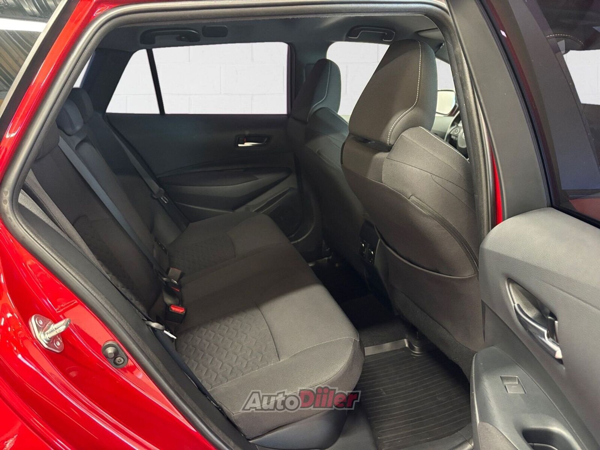 Toyota Corolla Active 1.8 72 kW 1.8 72kW 2023, photo 7/10