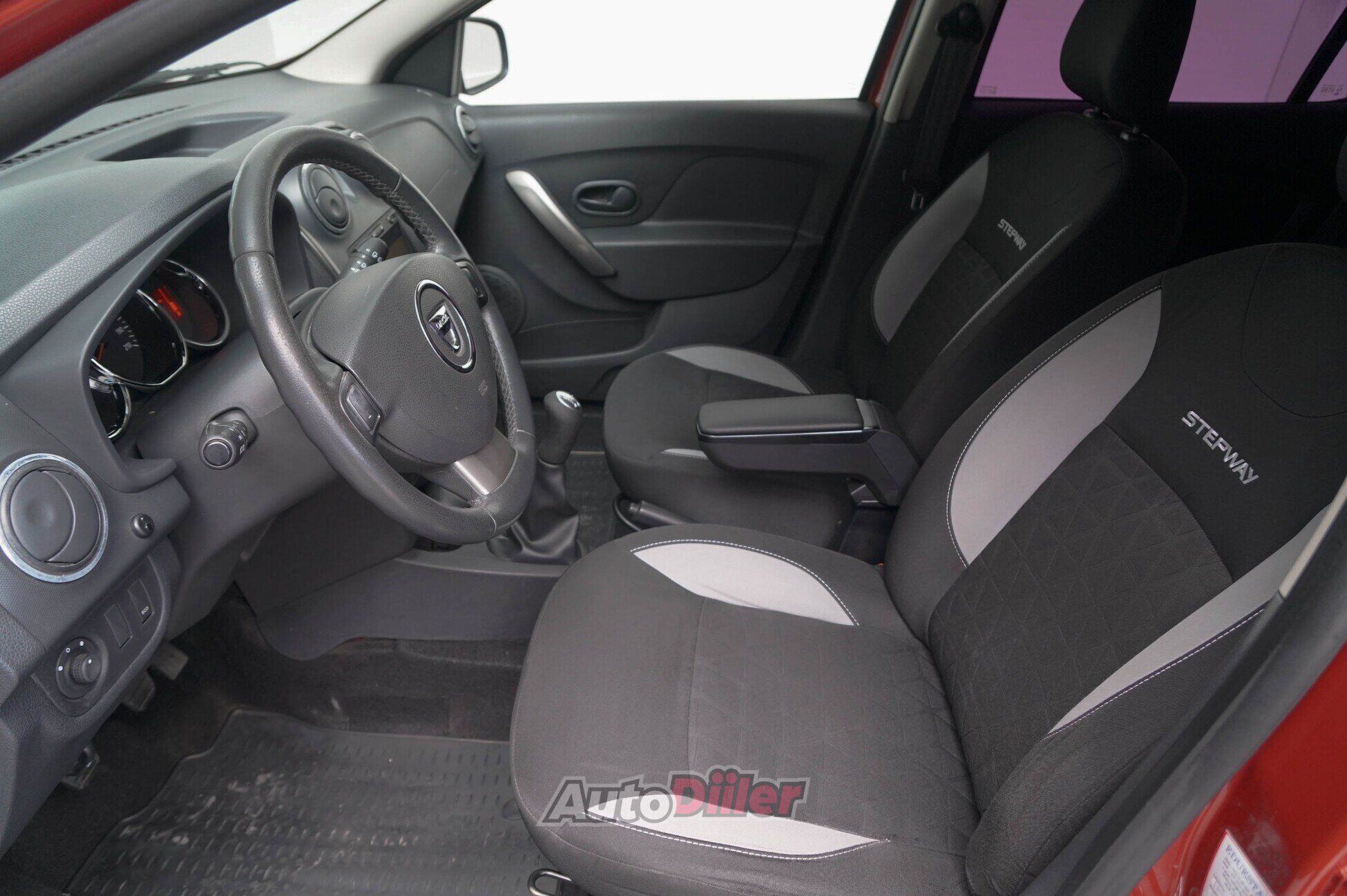 Dacia Sandero 2013, photo 7/10