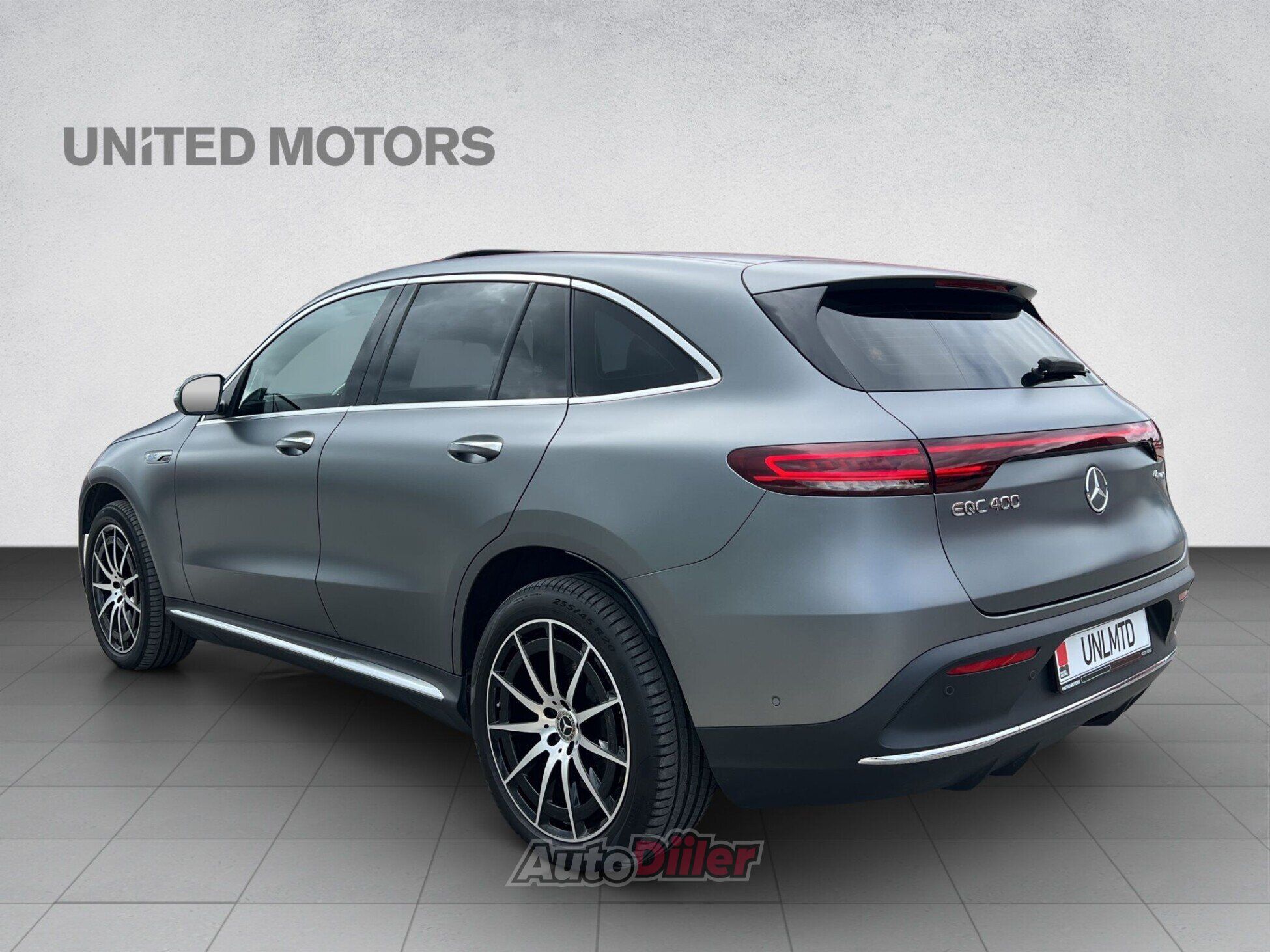Mercedes-Benz EQC 2020, kuva 4/10