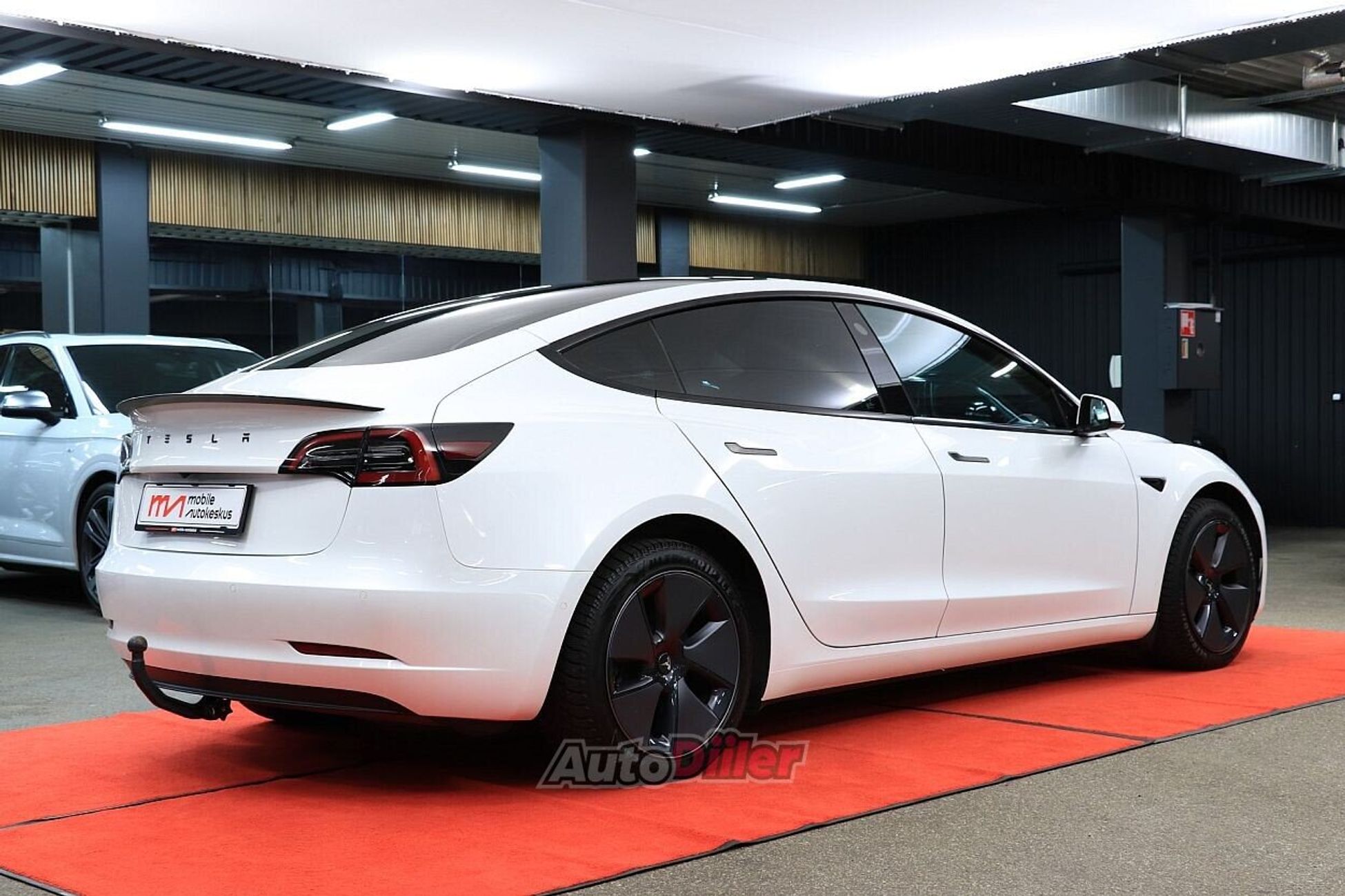 Tesla Model 3 Long Range AWD 153kW 2022, photo 2/10