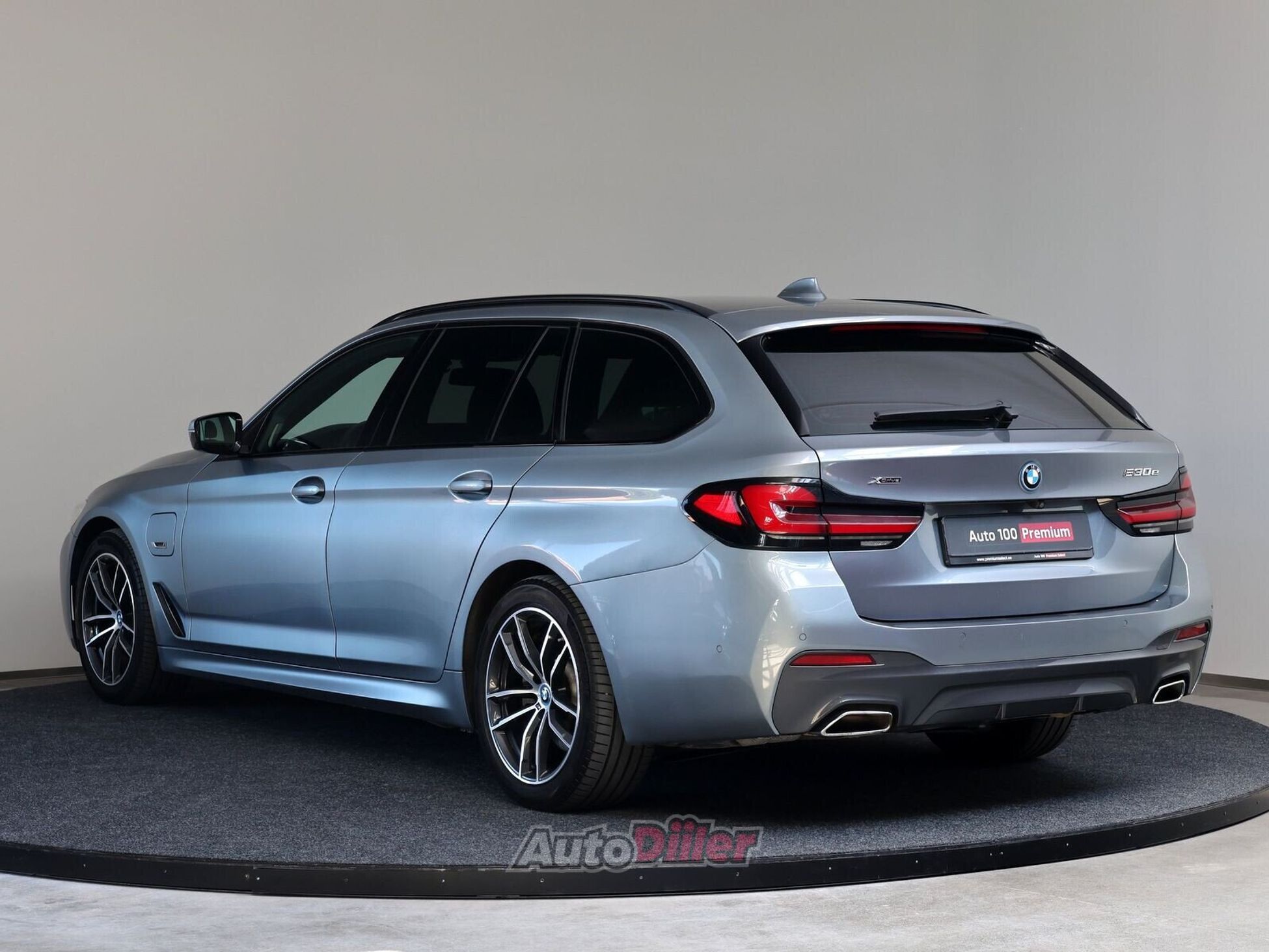 BMW 530 e xDrive M-Sportpakett 2.0 135kW 2022, kuva 4/10