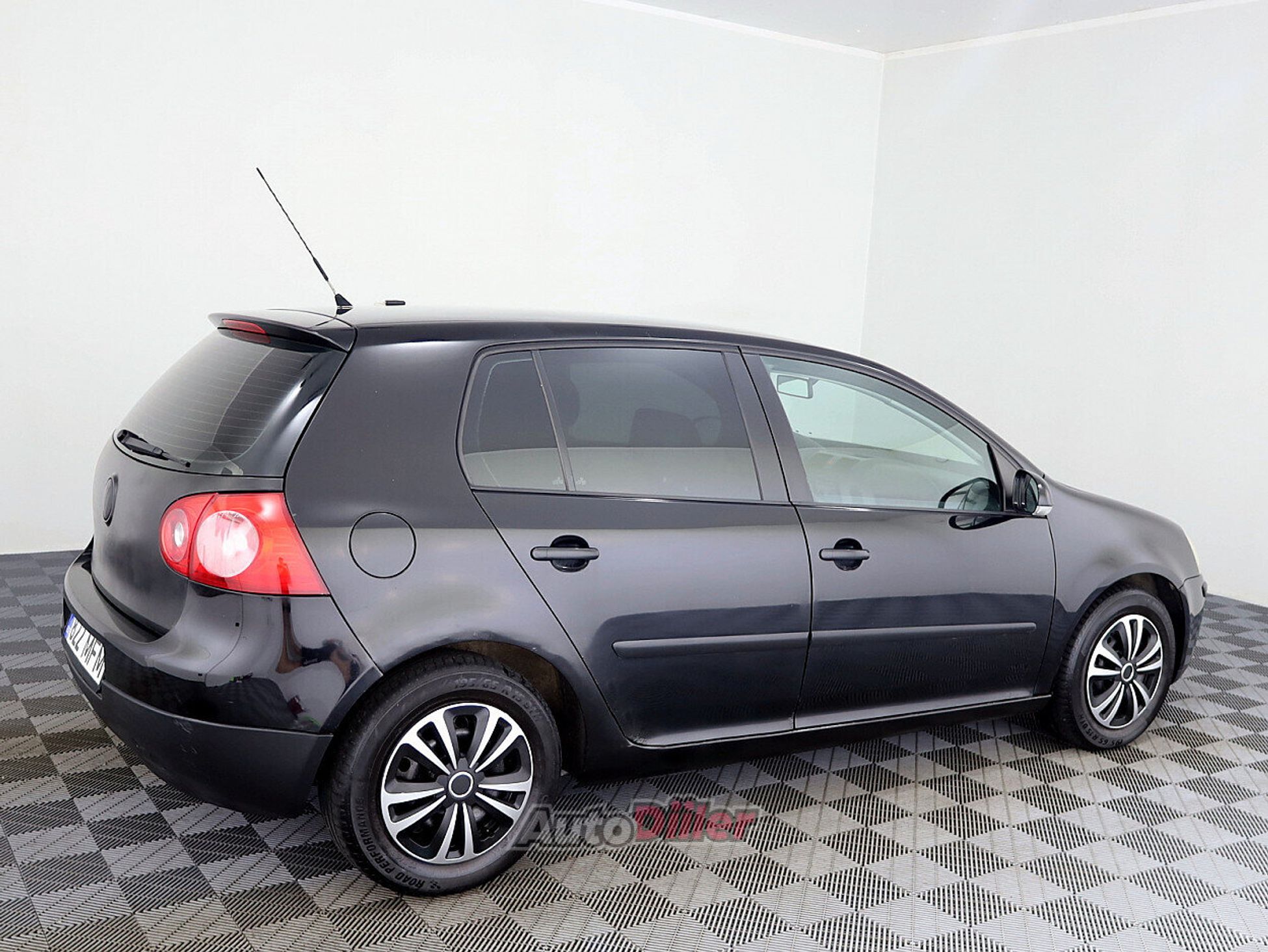 Volkswagen Golf 1.6 85kW 2006, photo 3/7
