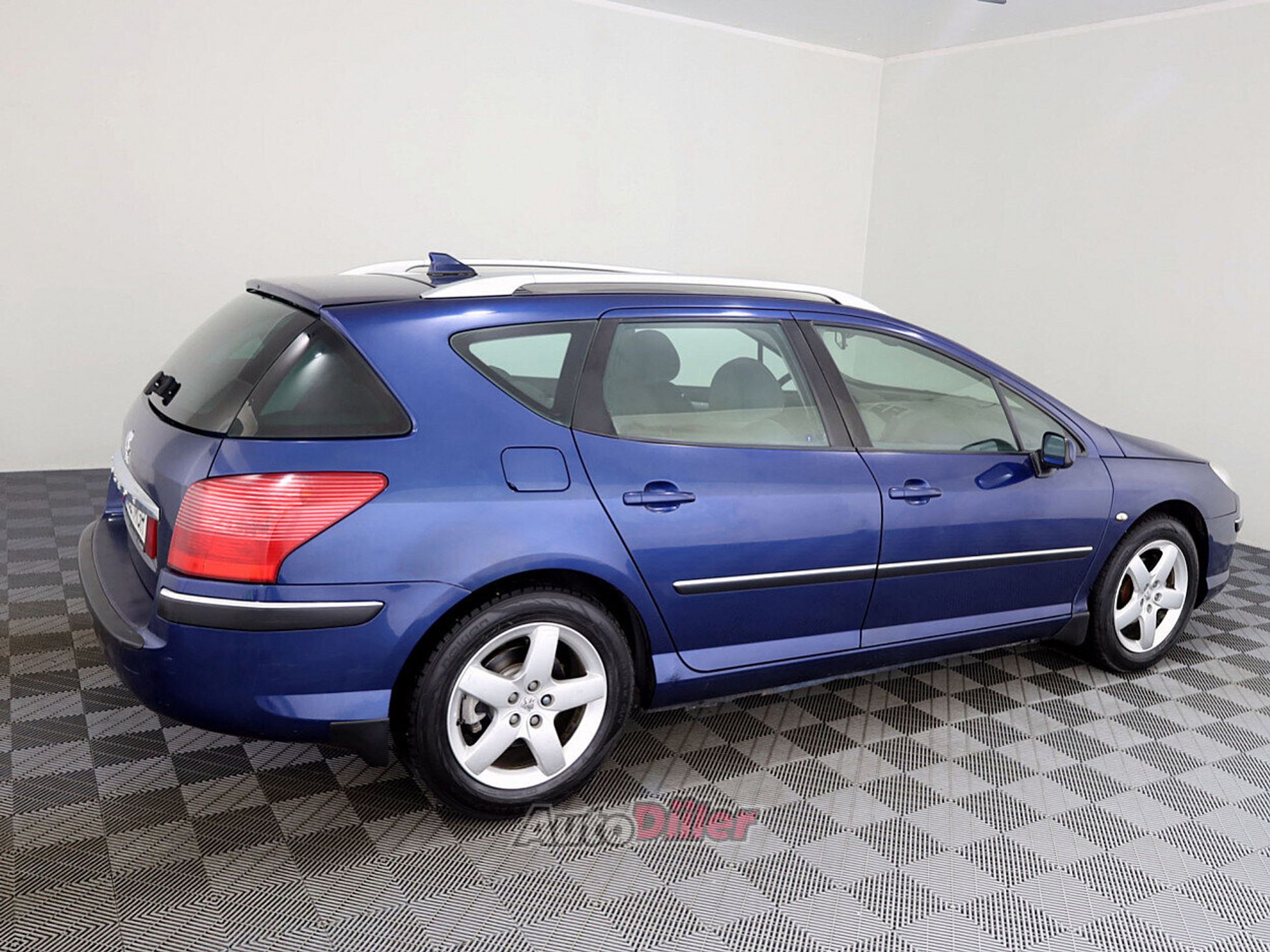 Peugeot 407 2.0 100kW 2006, photo 3/8