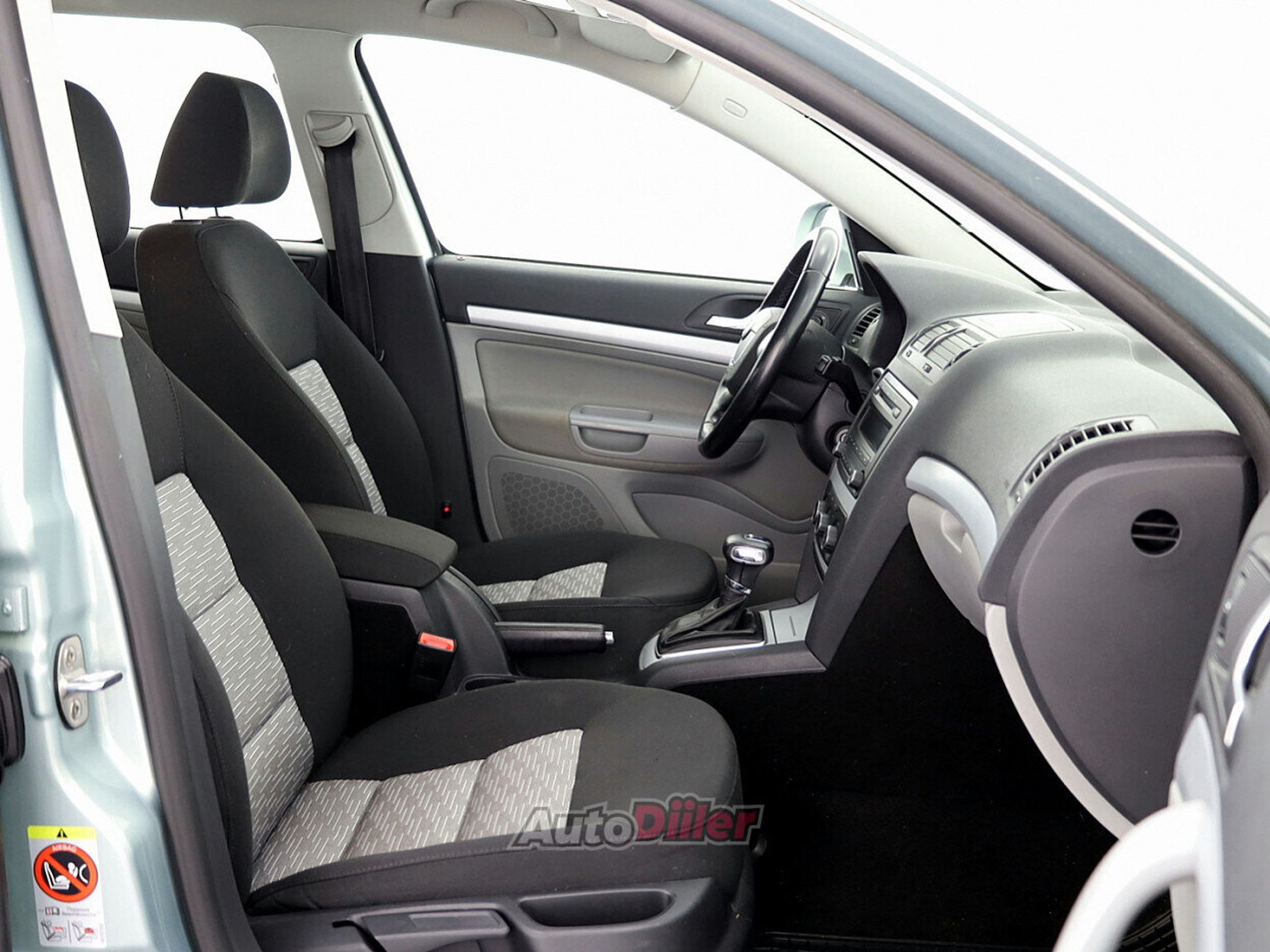 Skoda Octavia 1.4 90kW 2011, kuva 6/7
