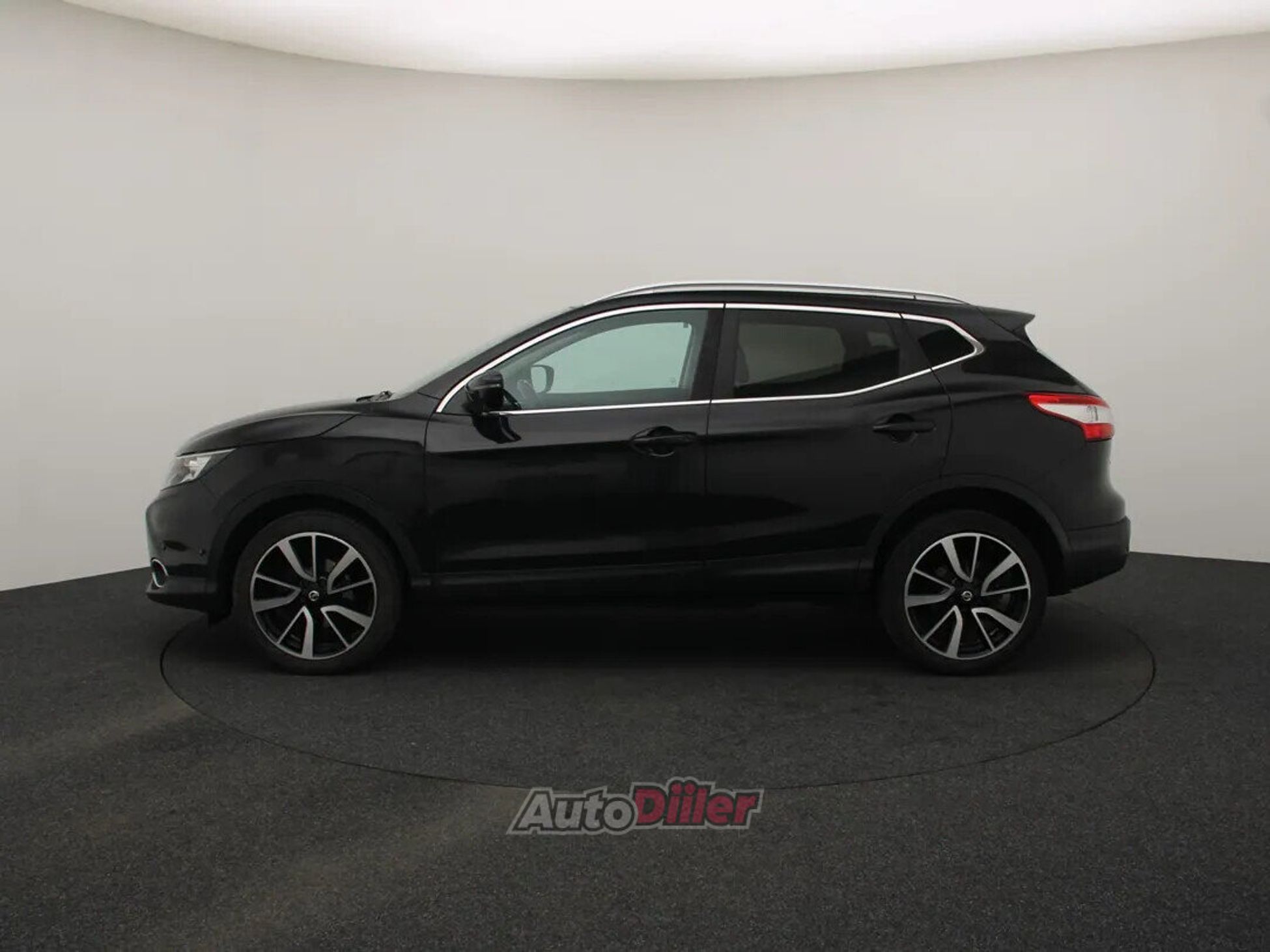 Nissan Qashqai Tekna 1.6 120kW 2017, photo 6/10
