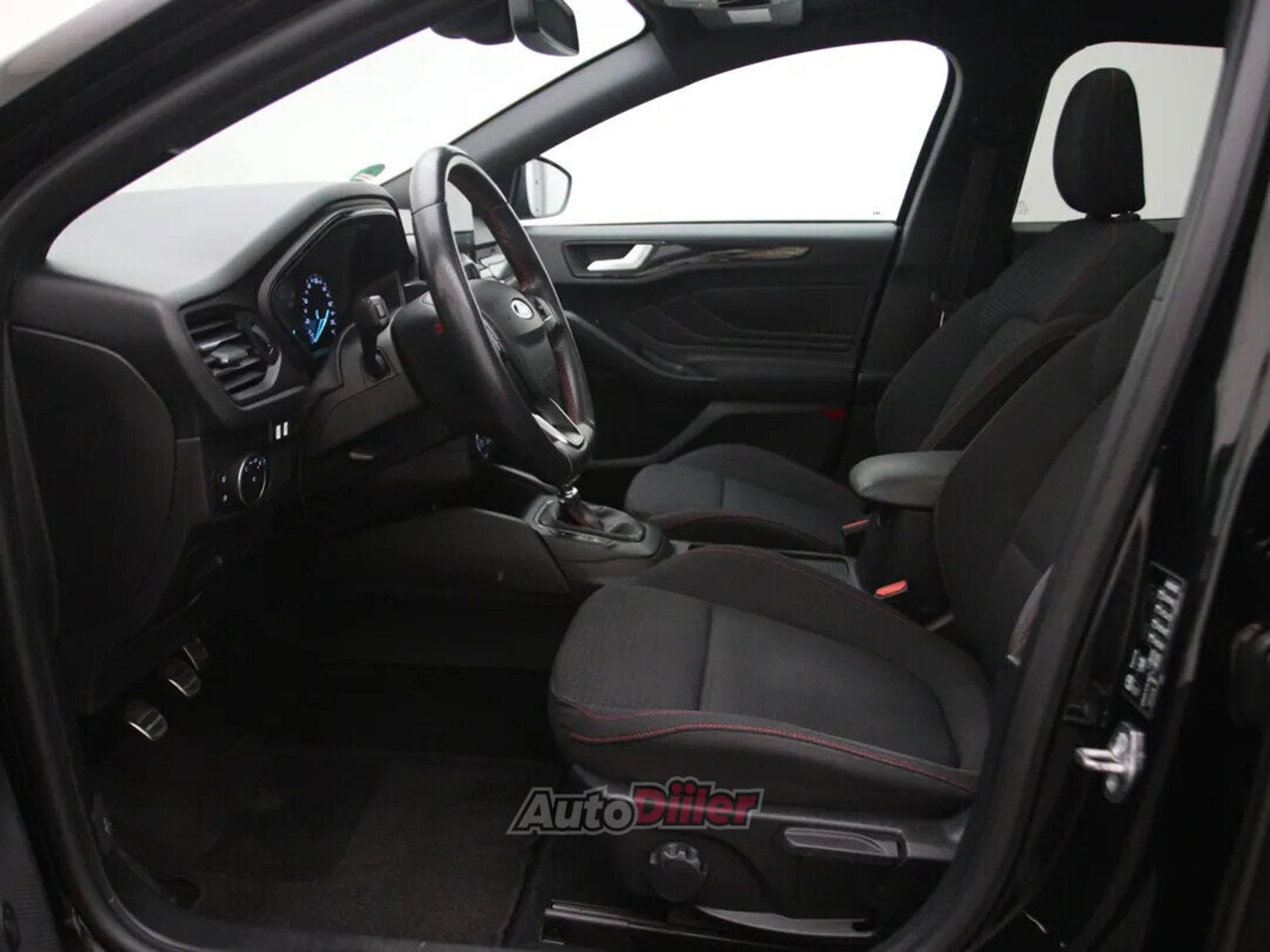 Ford Focus ST Line Business 1.5 88kW 2019, kuva 4/10